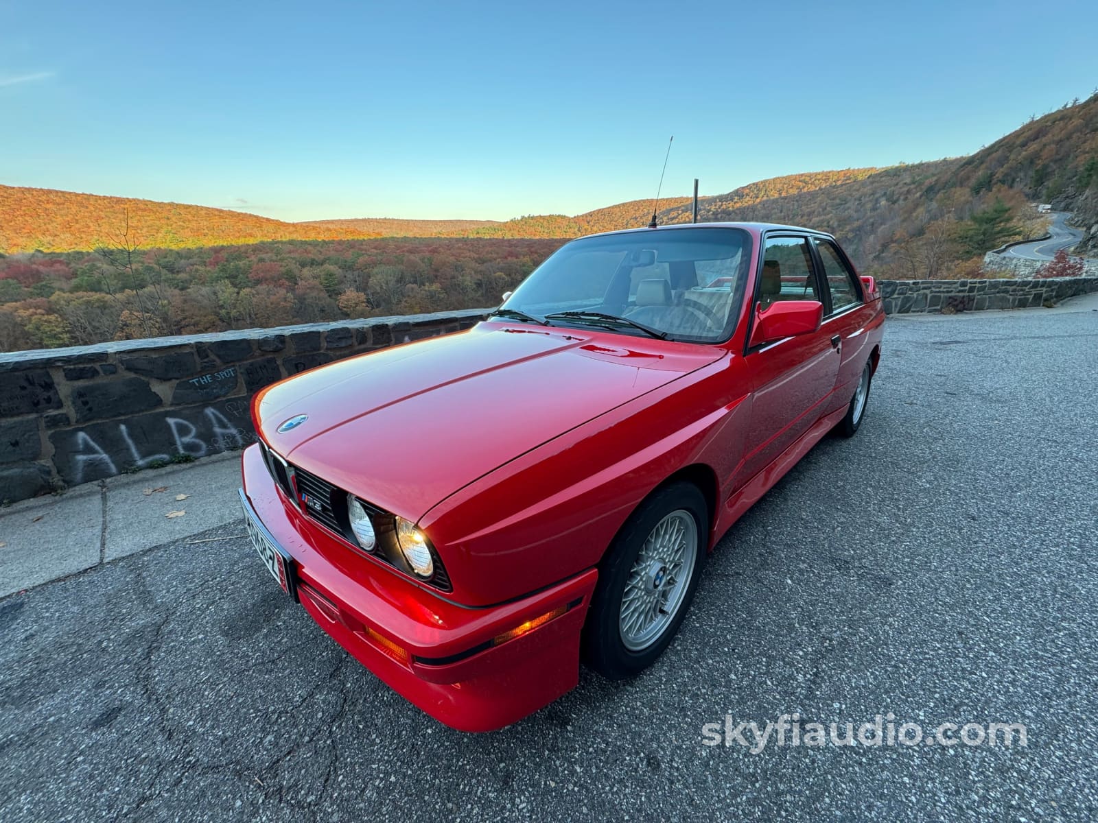 1991 BMW E30 M3 Coupe - Brilliantrot Red Low Miles Vehicle
