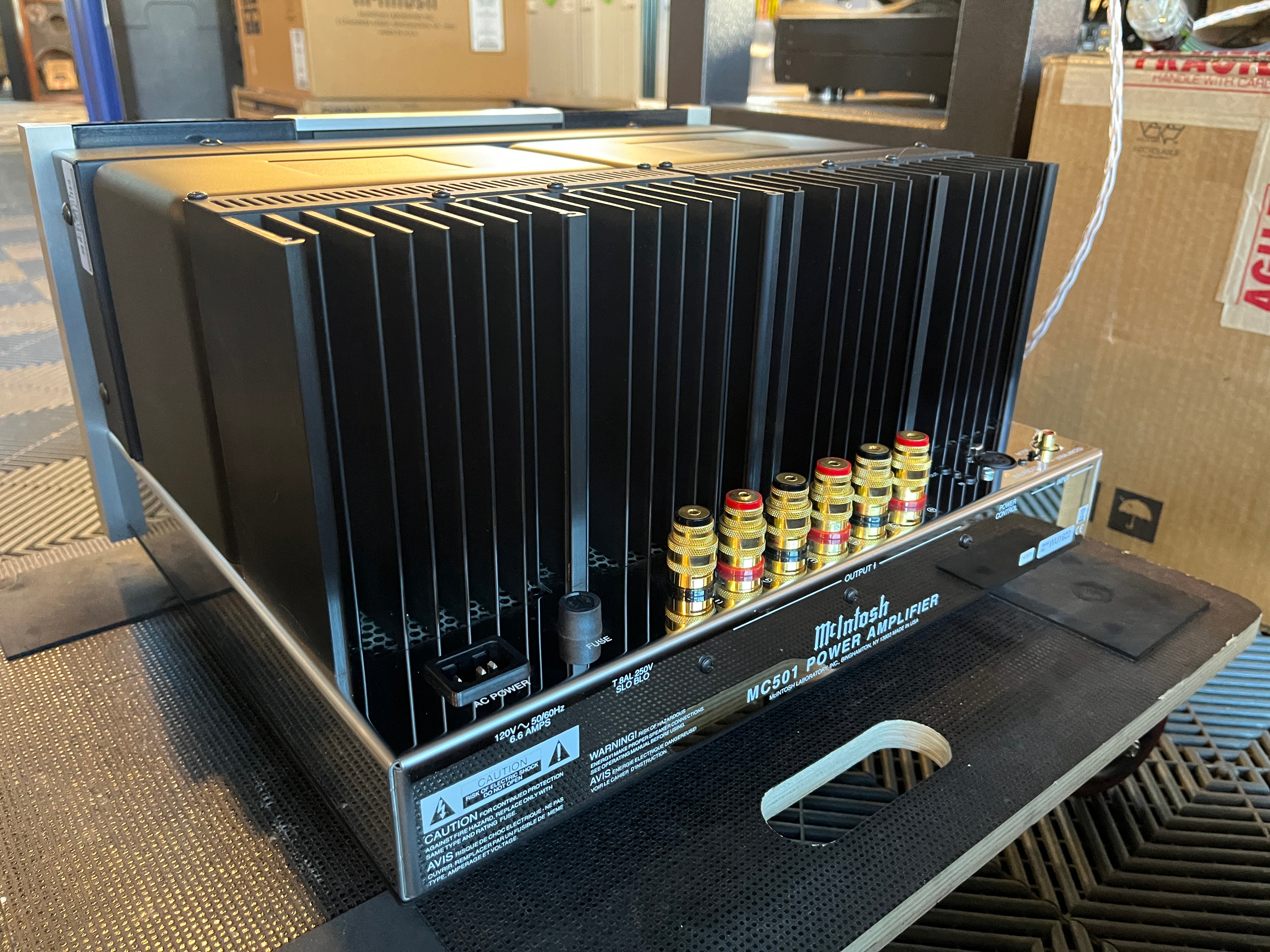 McIntosh MC501 Monoblock Amplifier Pair - Consecutive Serials, Fiber Optic