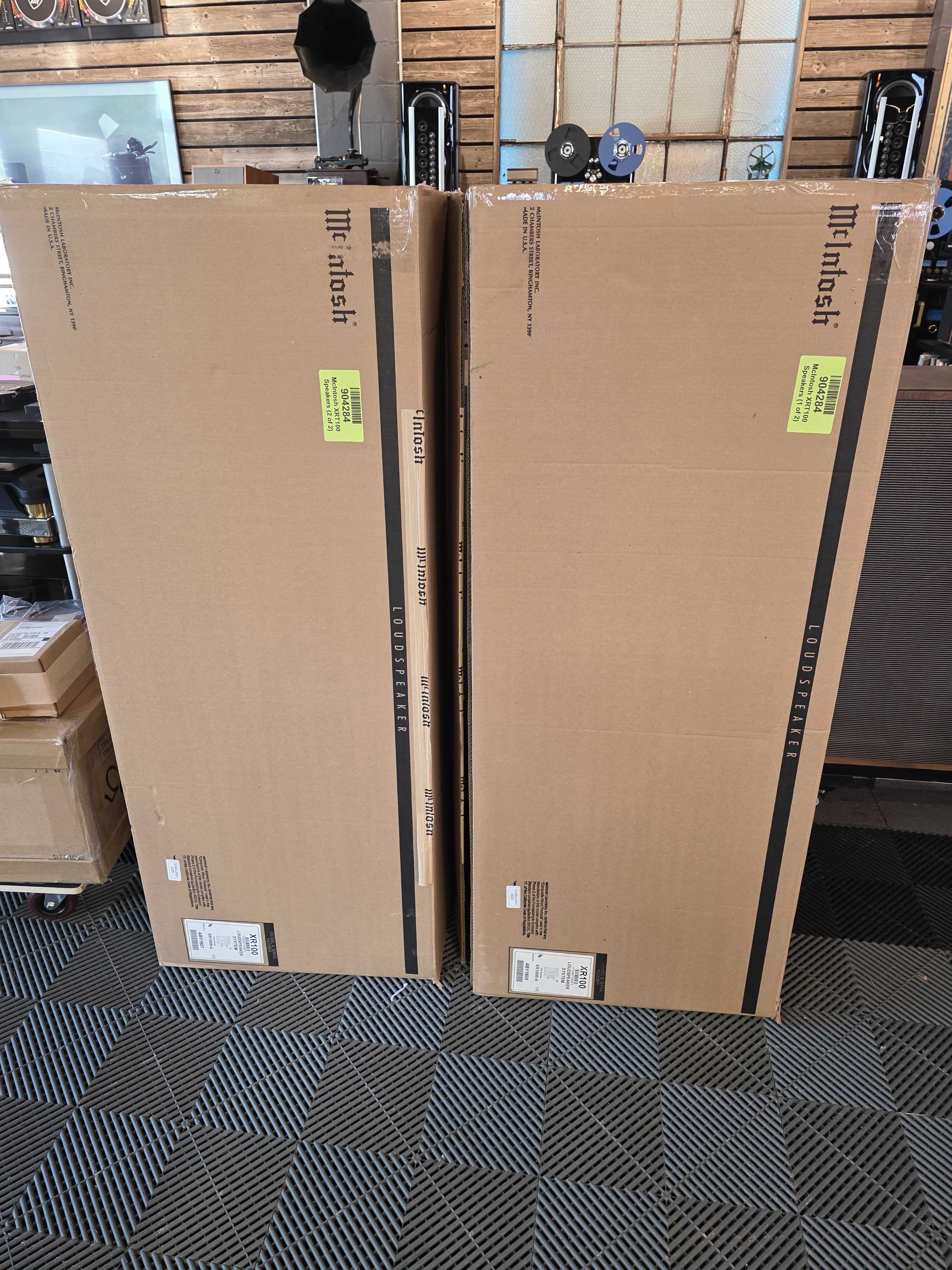 McIntosh XR100 Floorstanding Speakers - Pre-Loved