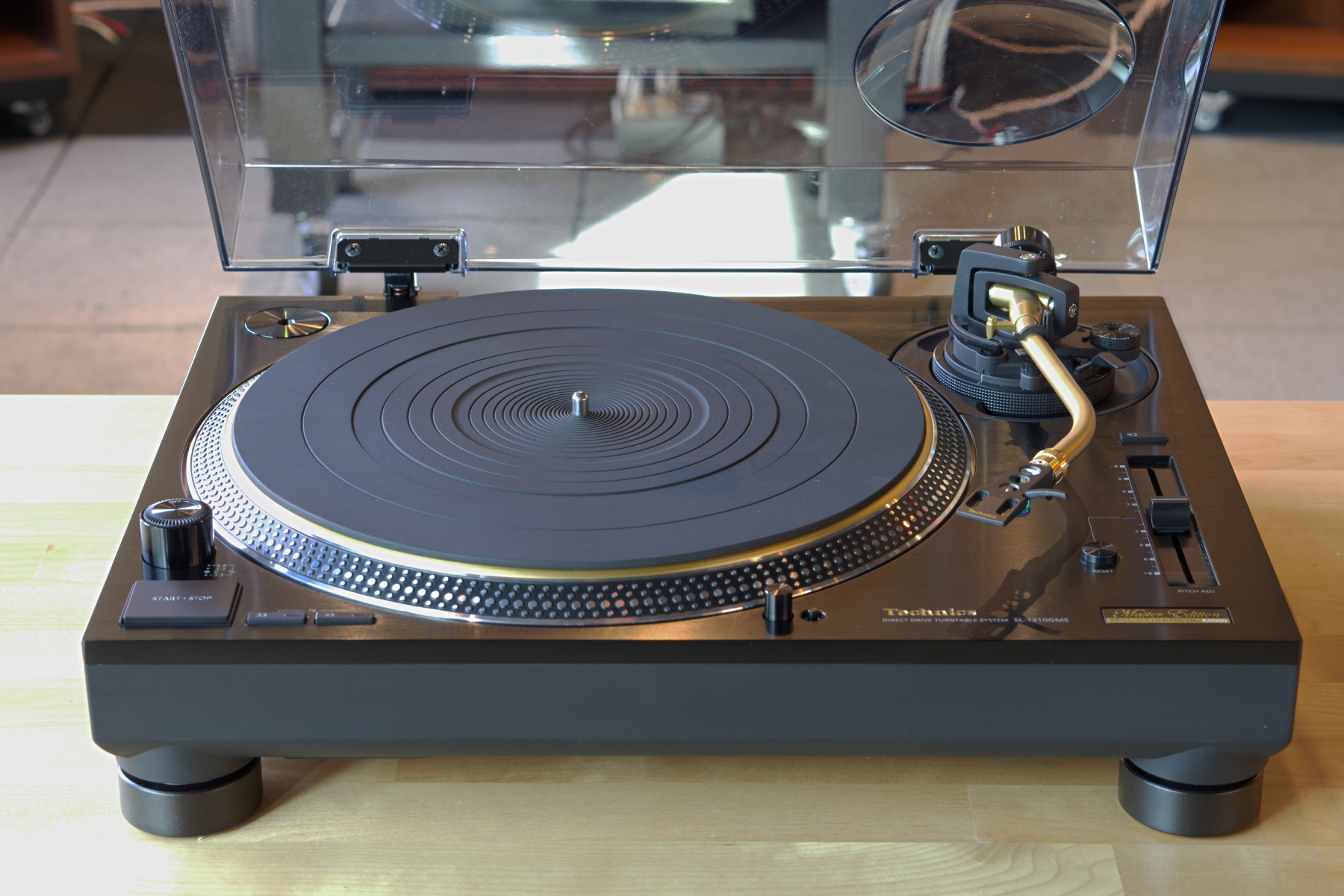 Technics "Master Edition" SL-1200GME - LIMITED NEW RELEASE