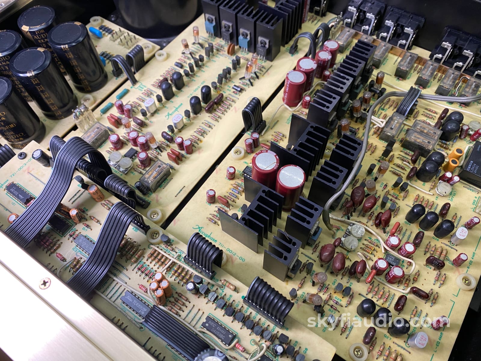 Accuphase C-222 Analog Preamp With Dual Phono - Japanese Gold! Preamplifier