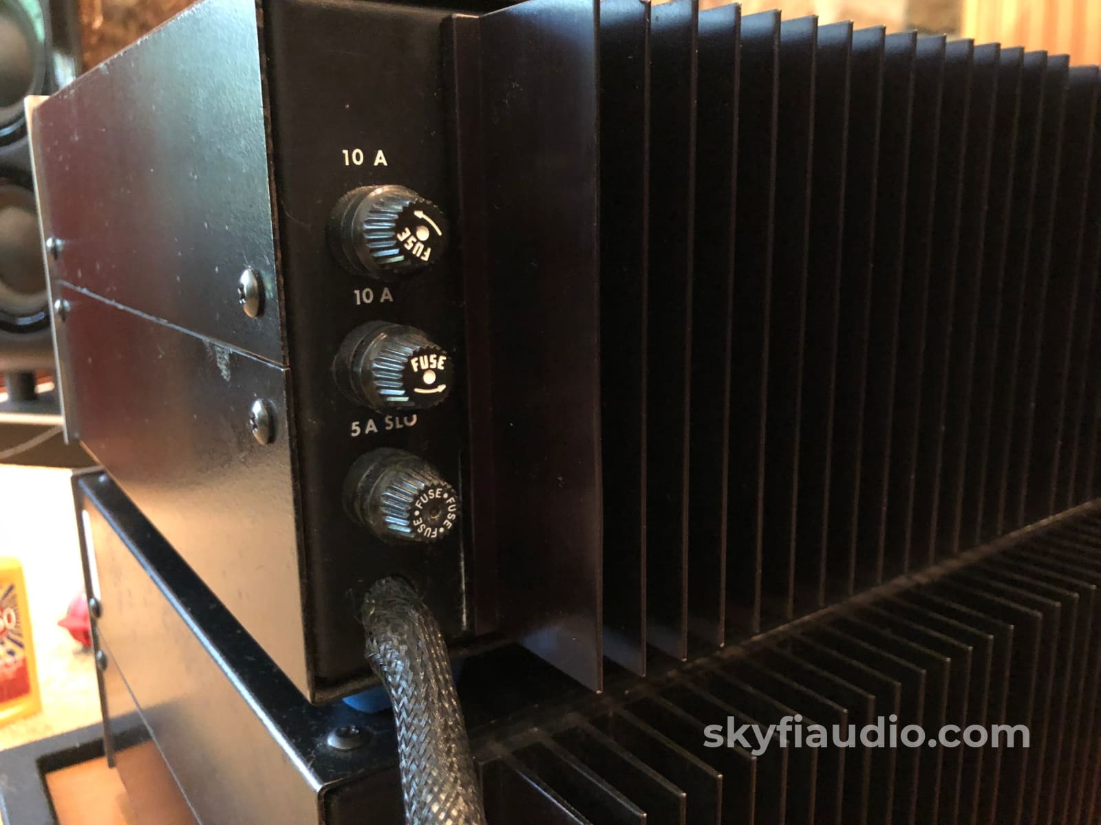 Acoustic Electronics Photon 6000 Monoblock Amplifiers - Super Rare And Powerful Amplifier