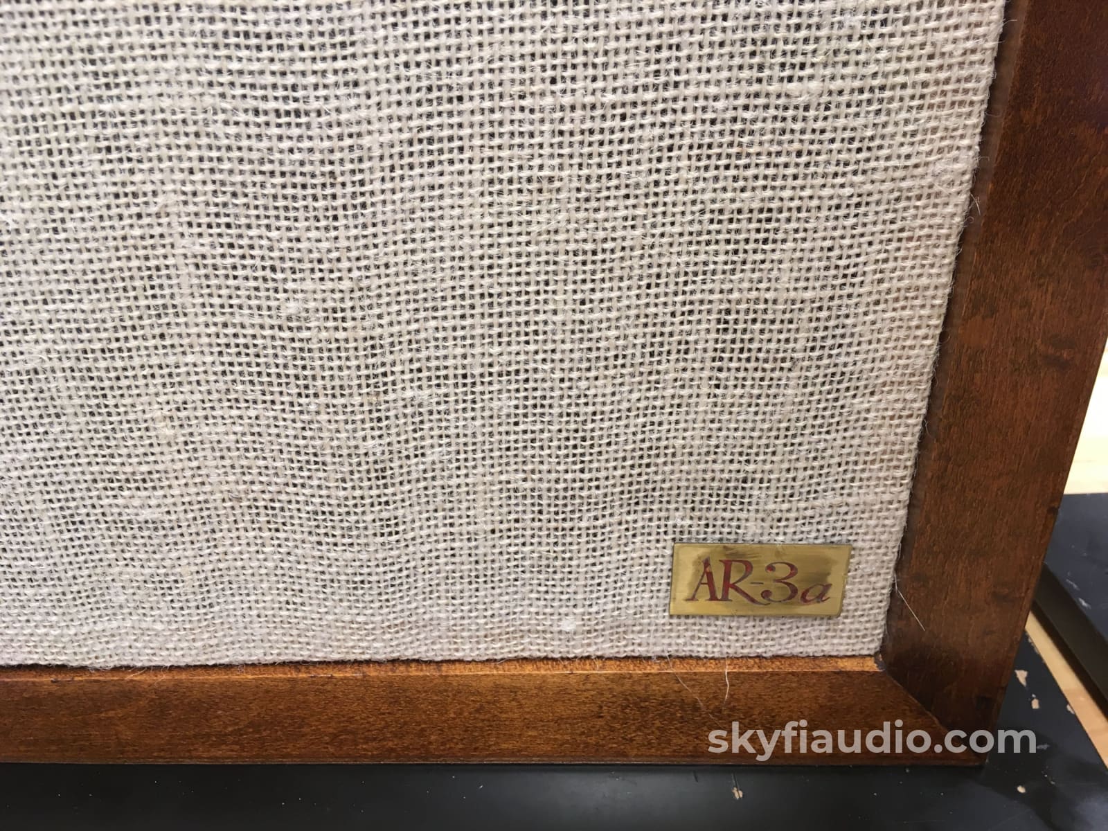 Acoustic Research Ar-3A Speakers
