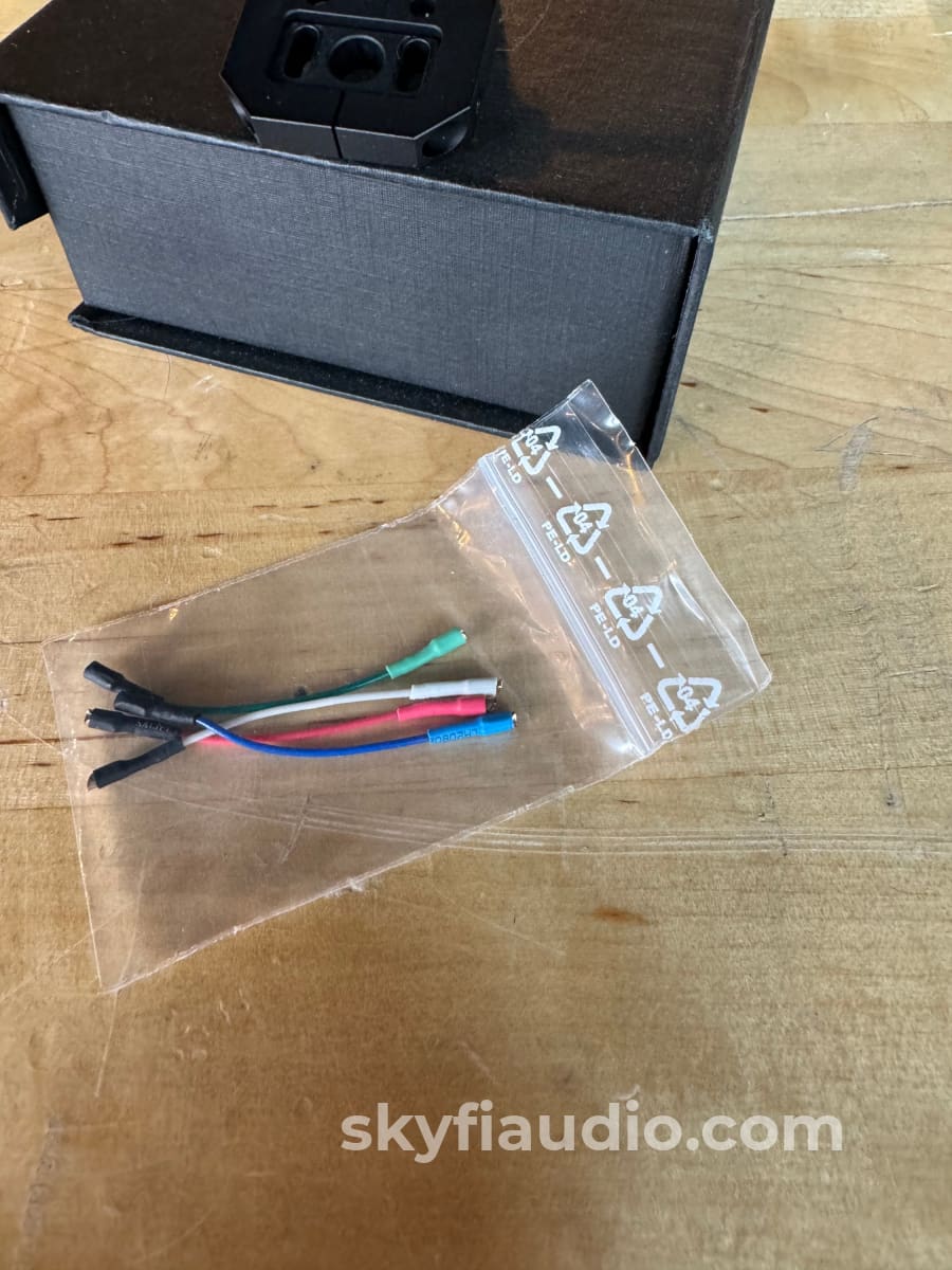 Acoustical Systems Arché 5D Headshell - Highly Adjustable Accessory