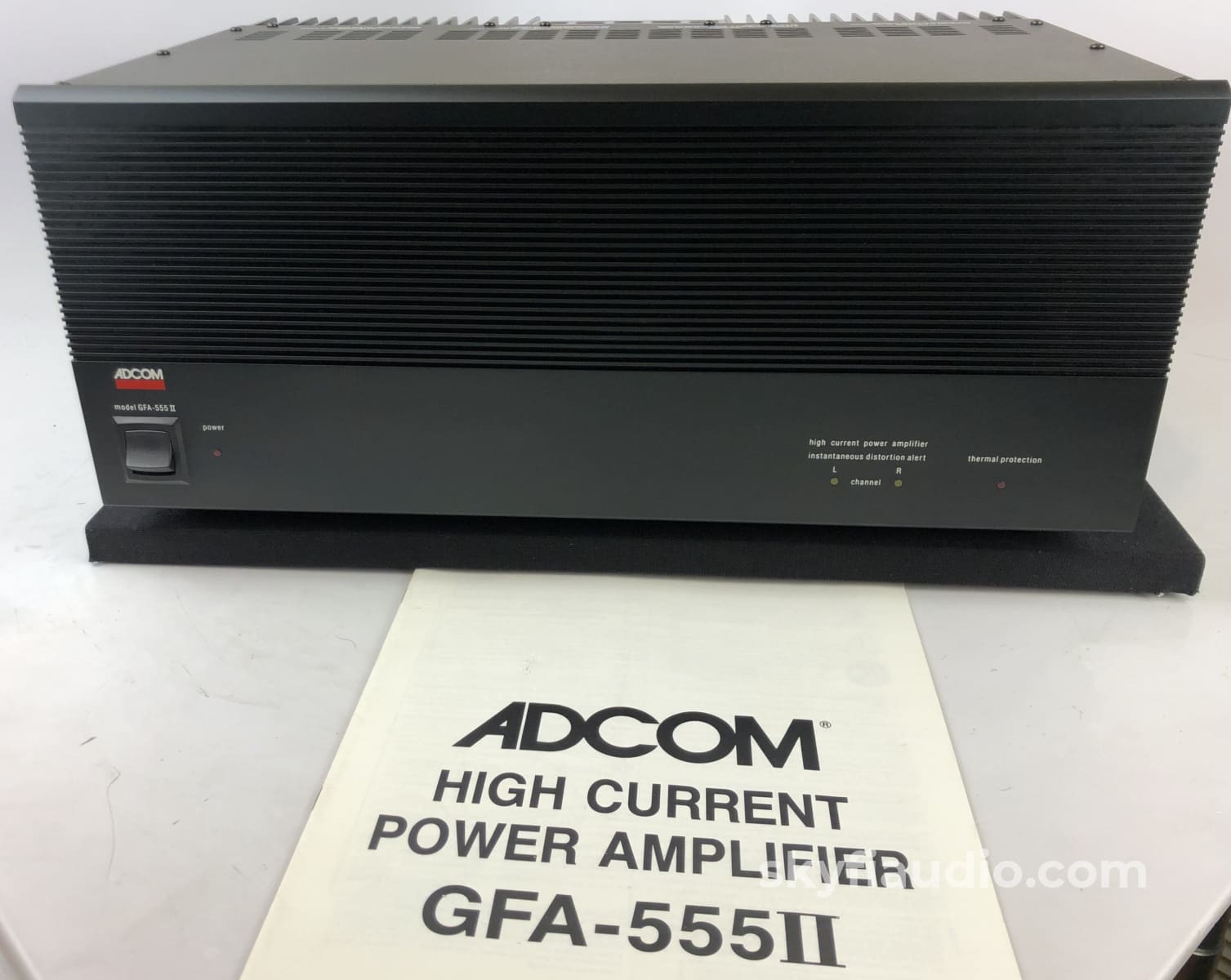 Adcom Gfa-555 Mkii Stereo Amplifier In Box