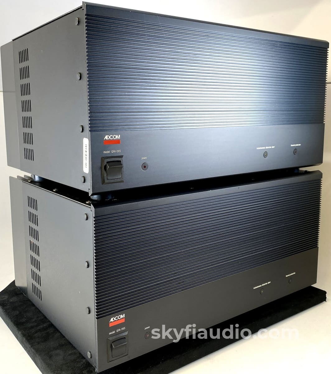 Adcom Gfa-565 Monoblocks - Fully Serviced With New Driver Boards And Original Boxes Amplifier