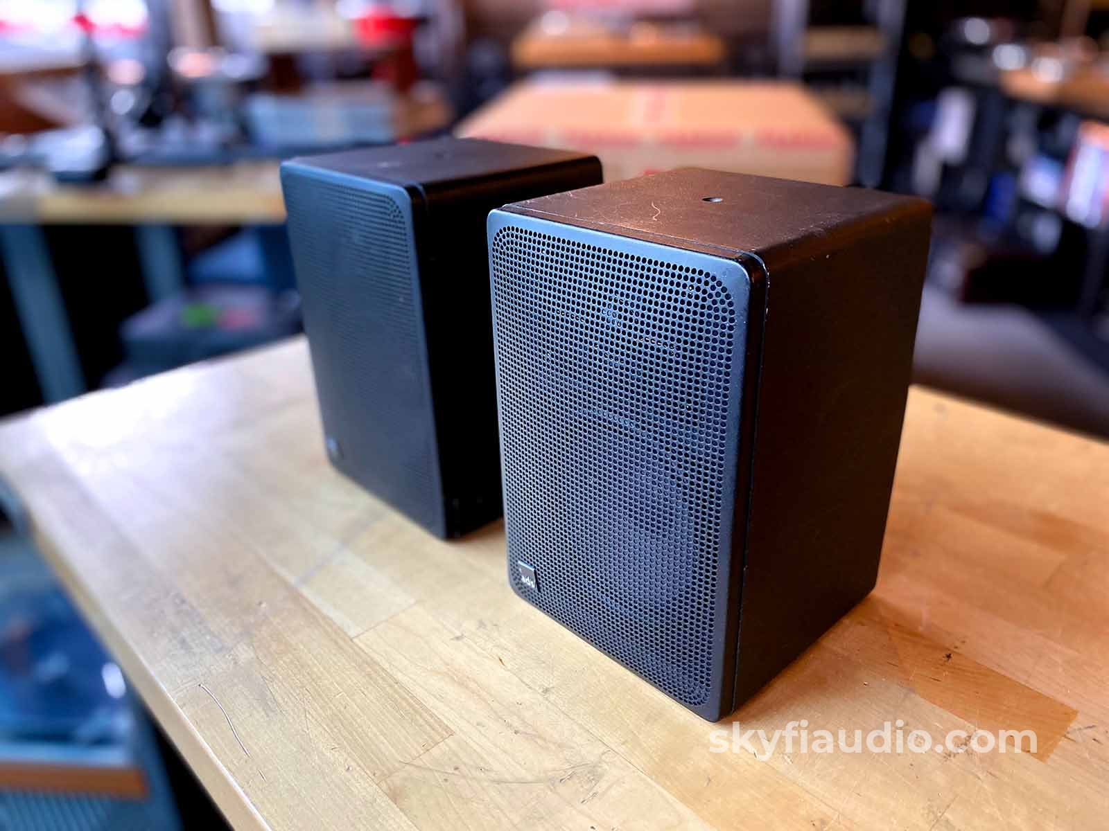 Ads L300C Vintage 2-Way Compact Studio Monitors Speakers