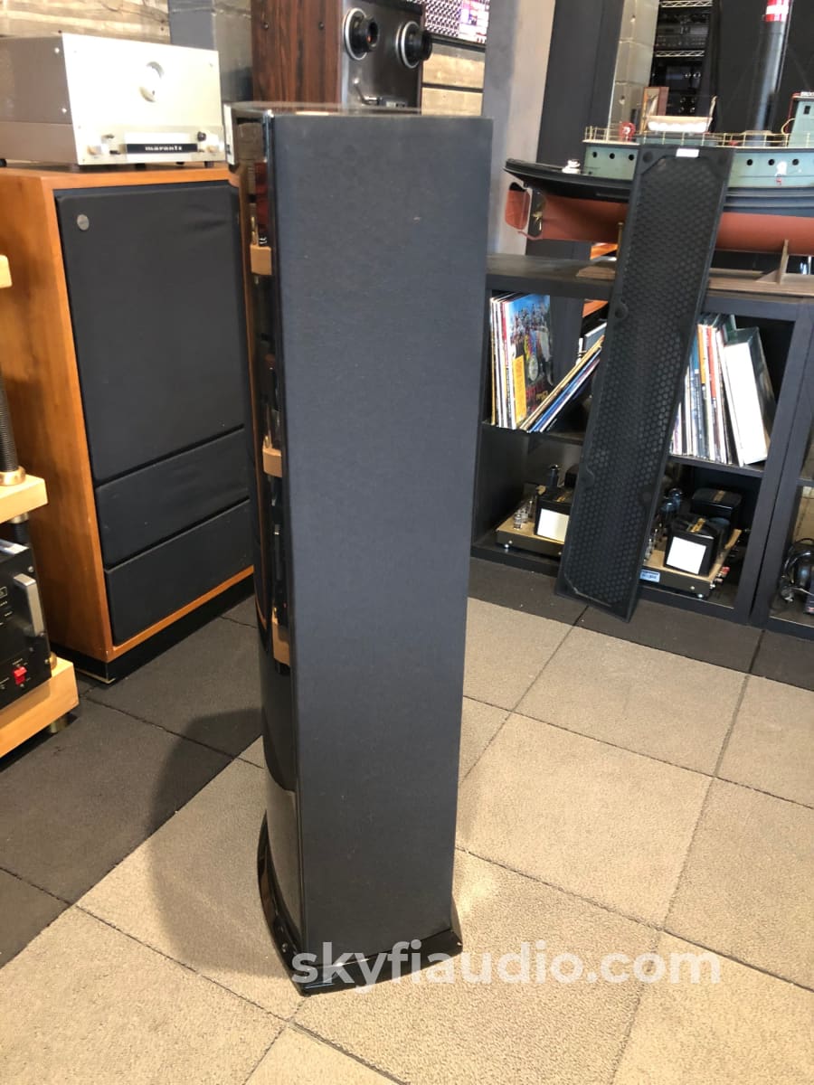 Aerial Acoustics 7T Loudspeakers In Gloss Black - Full Range Speakers