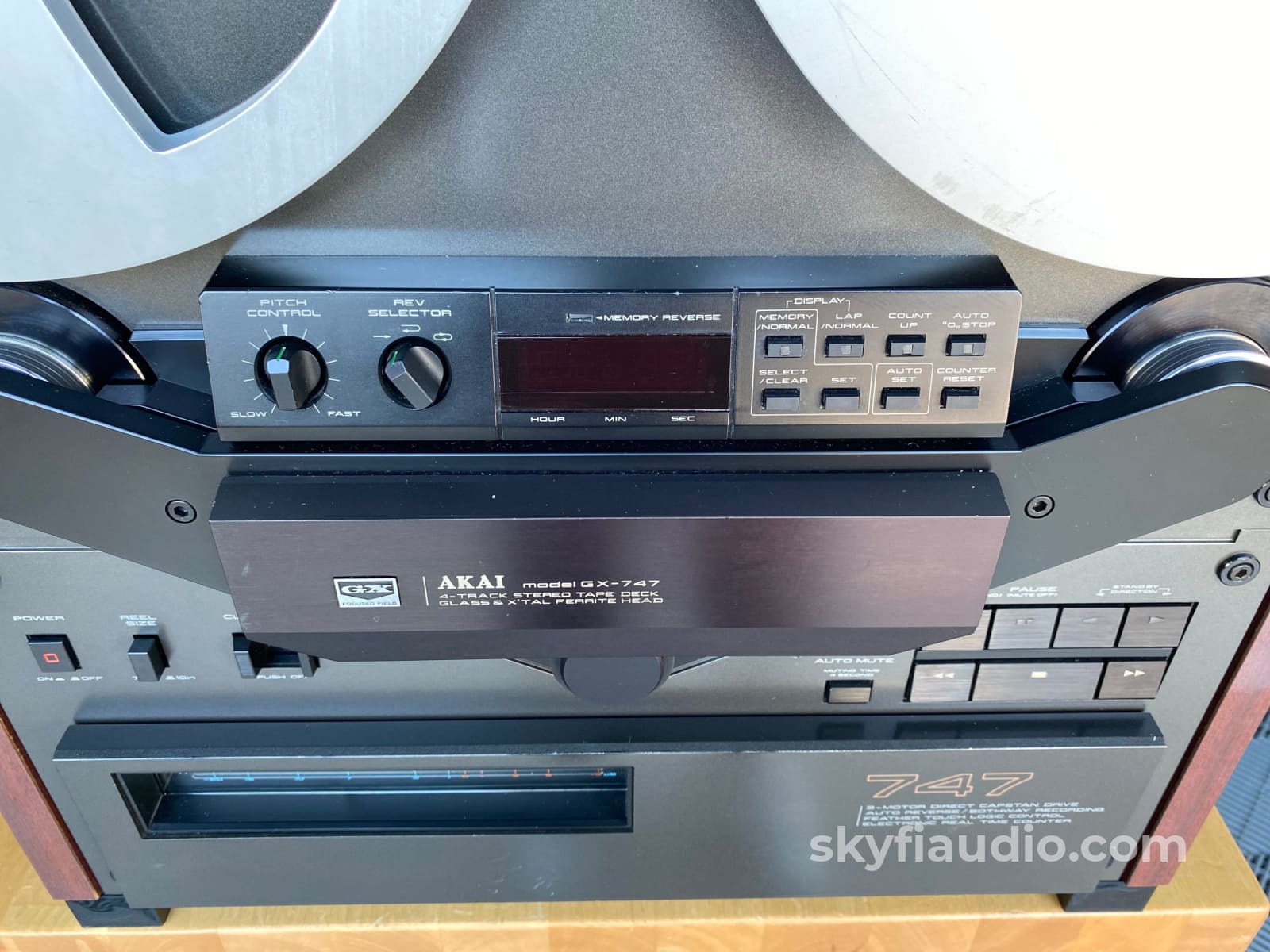Akai Gx-747 Reel To In Rare Dark Gray Finish Tape Deck