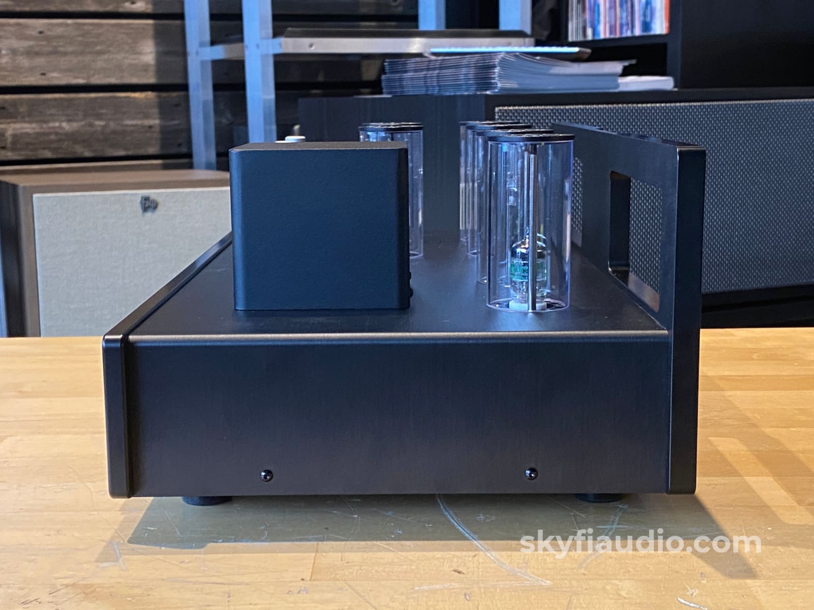 Allnic H-5500 Tube Phono Preamp Preamplifier