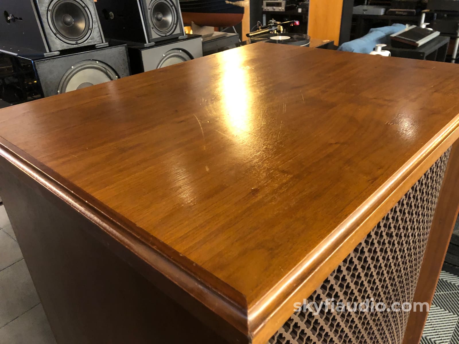 Altec Lansing Magnificent A7-500W-1 Speaker System - Voice Of The Theater Speakers