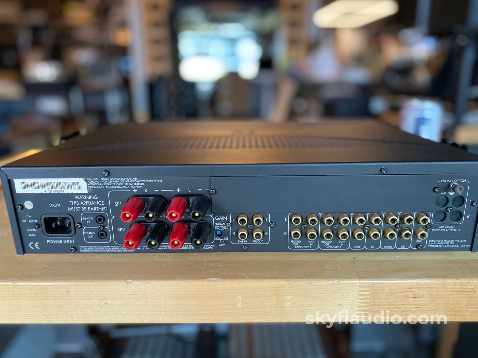 Arcam Alpha 10 Integrated Amplifier 100W X 2 (230V)