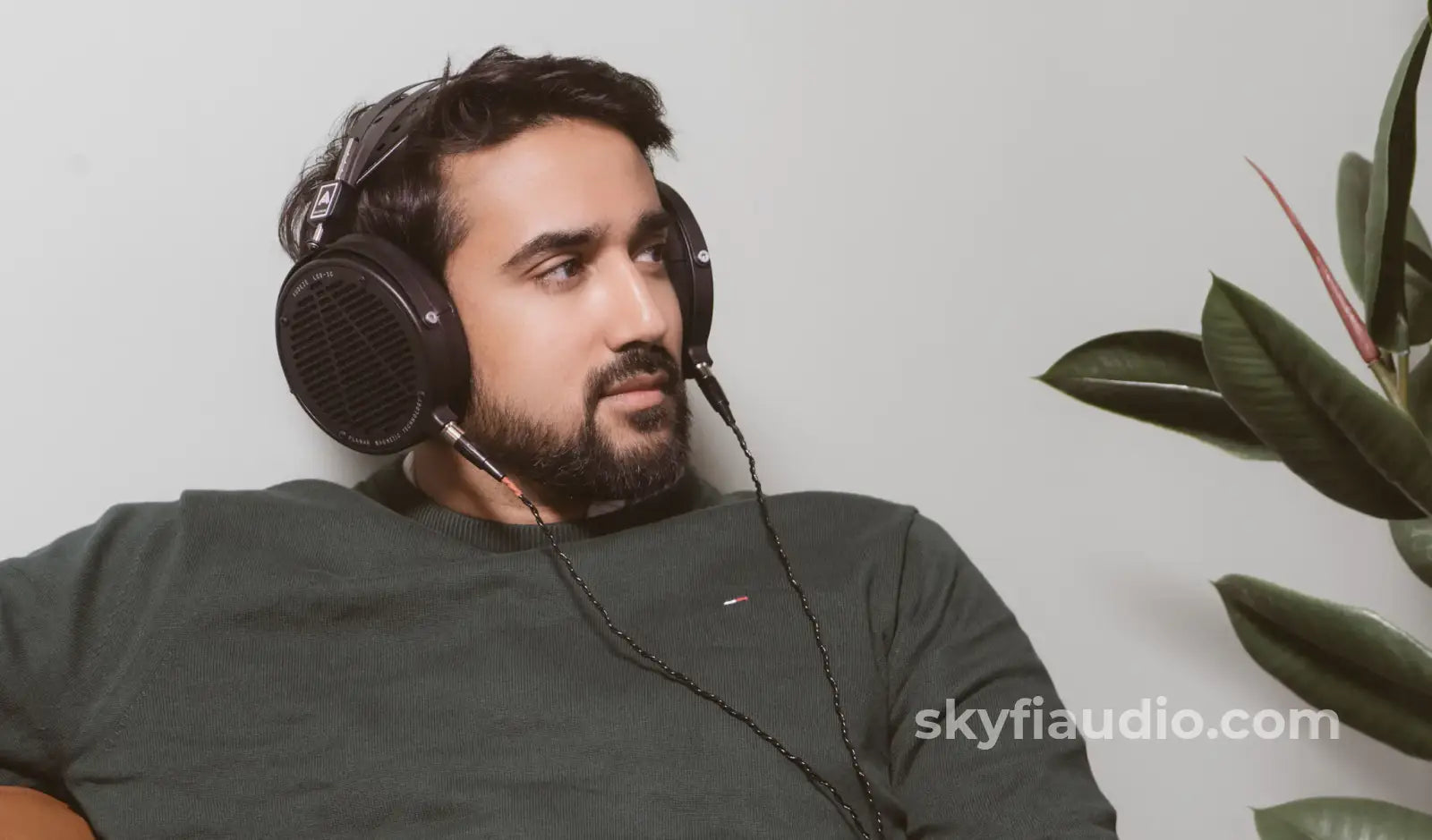 Audeze LCD-2 Classic Planar Magnetic Headphones - Headphones