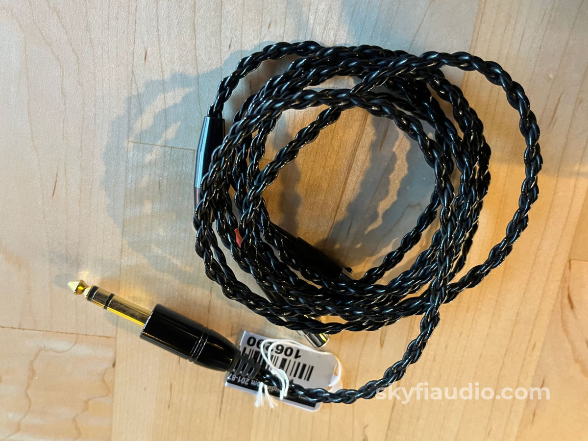 Audeze LCD-2C Planar Magnetic Headphones Headphones