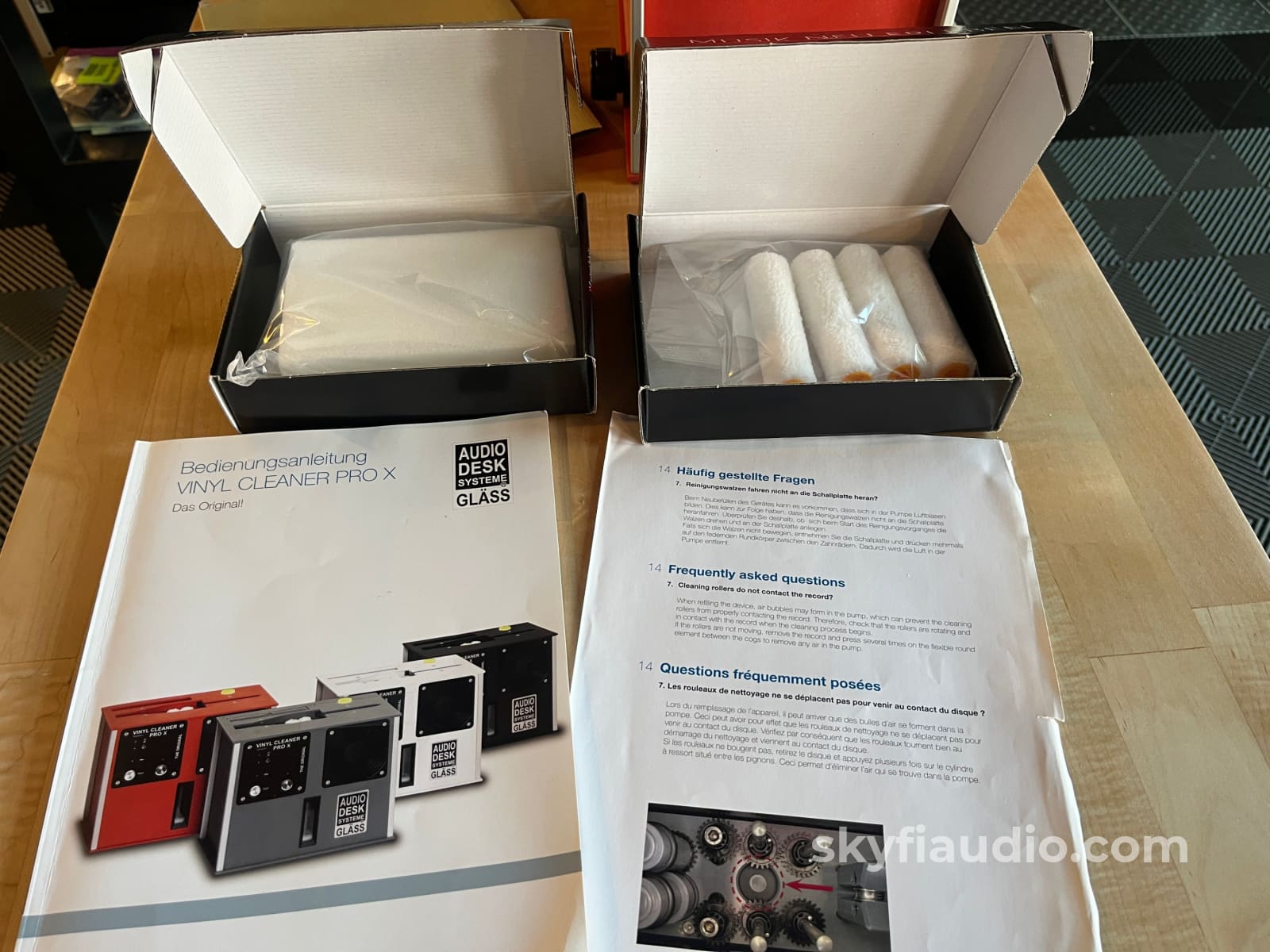 Audio Desk Vinyl Cleaner PRO X Record Cleaner Accessory