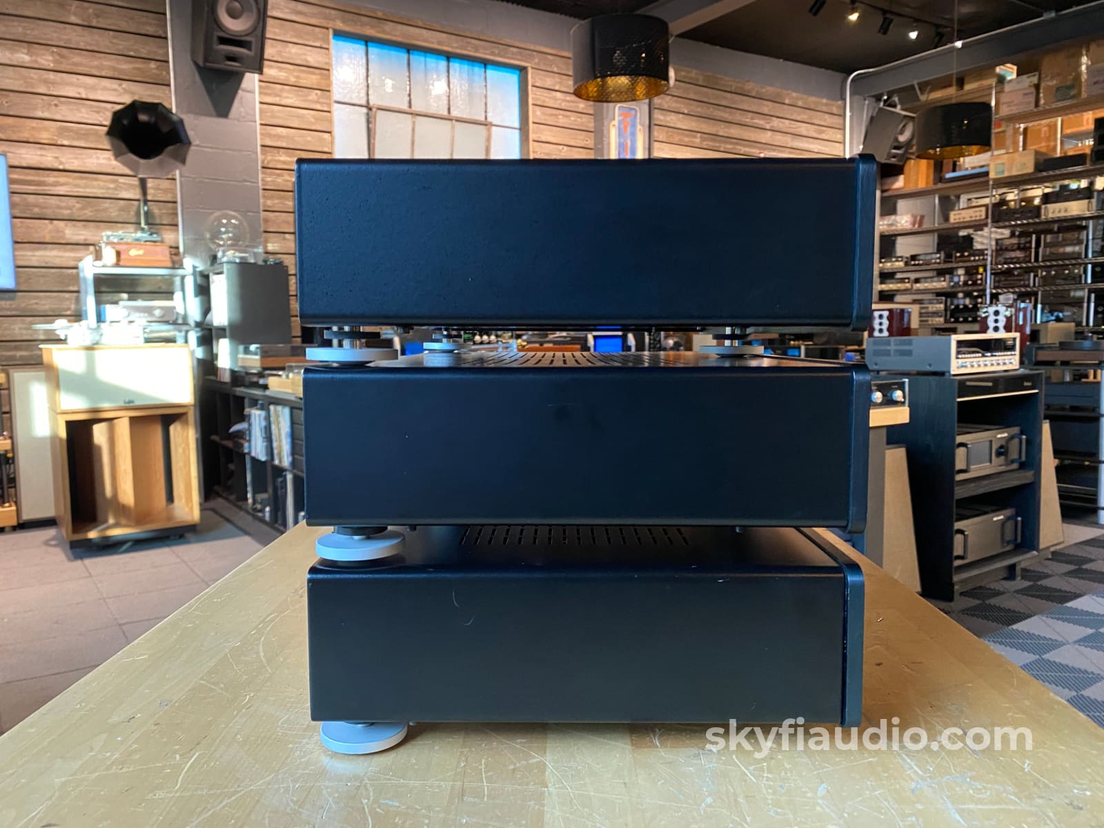 Audio Refinement Complete 3 Piece Set Integrated Cd And Tuner (Yba) Amplifier