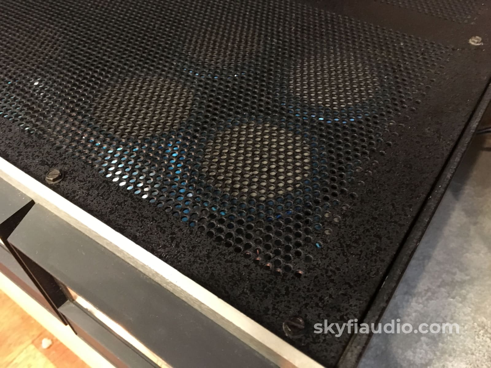 Audio Research D-110 Solid State Amplifier