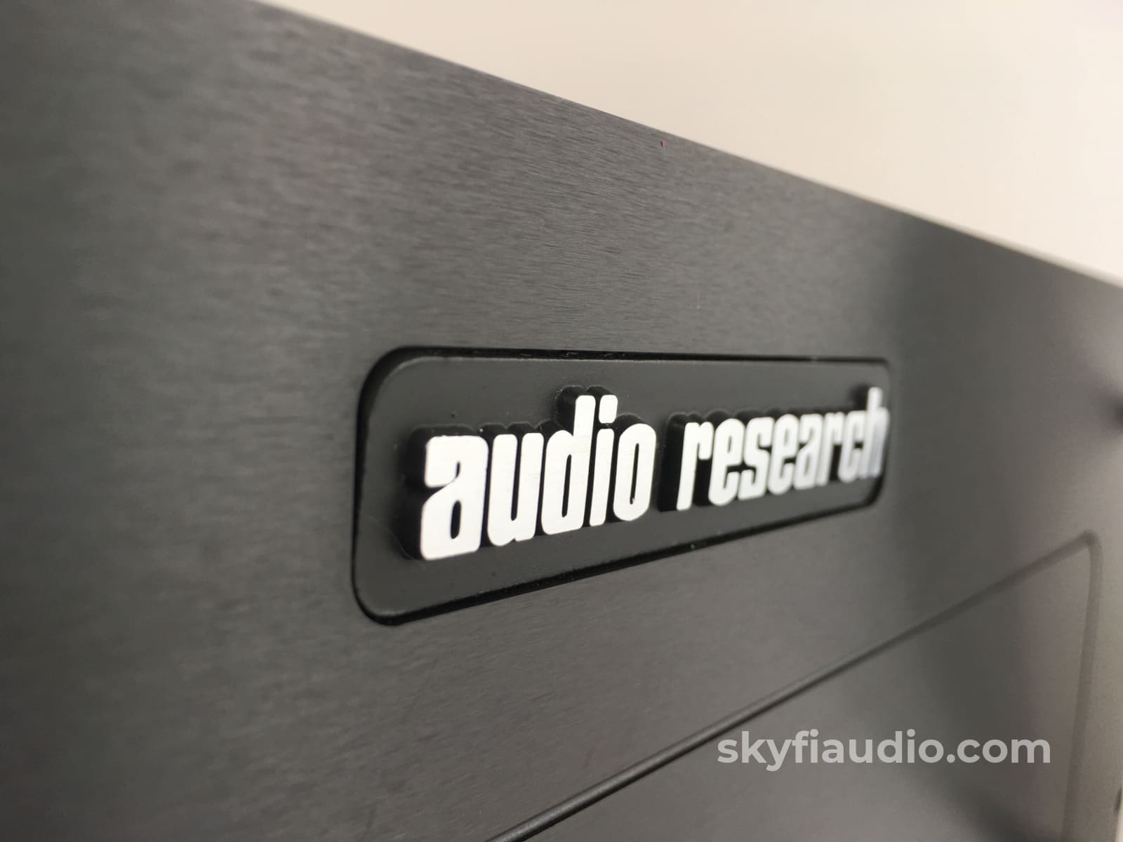 Audio Research D-115 Classic Tube Amplifier - Silver Or Black Faceplate Choice