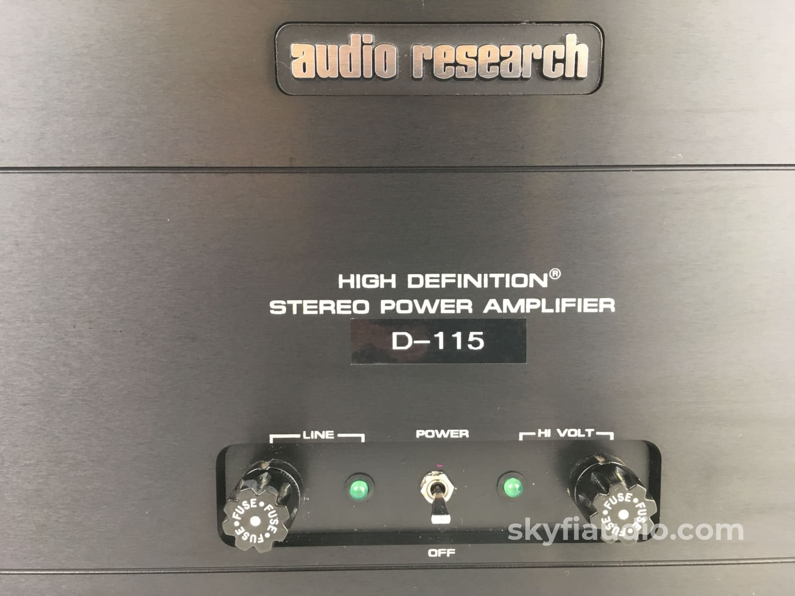 Audio Research D-115 Classic Tube Amplifier - Silver Or Black Faceplate Choice