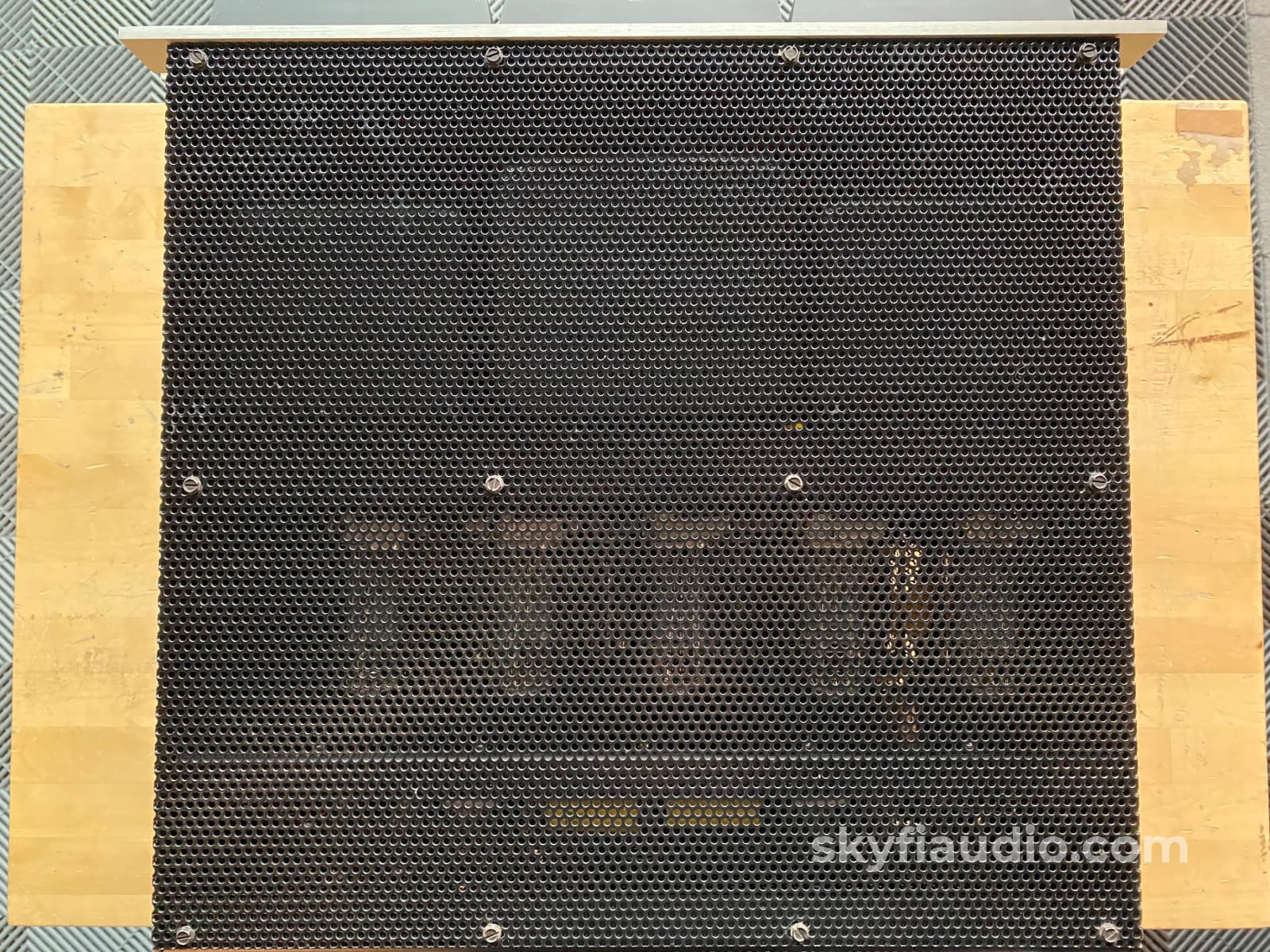 Audio Research D-150 Vintage Tube Amplifier- Uber Rare - Serviced Amplifier