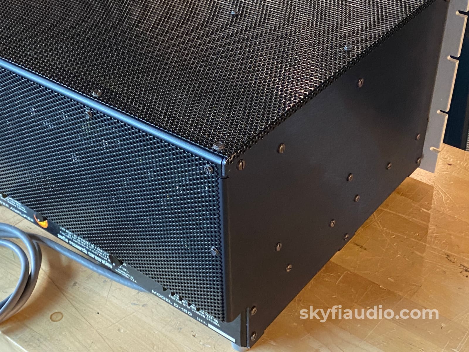 Audio Research D-150 Vintage Tube Amplifier- Uber Rare - Serviced Amplifier