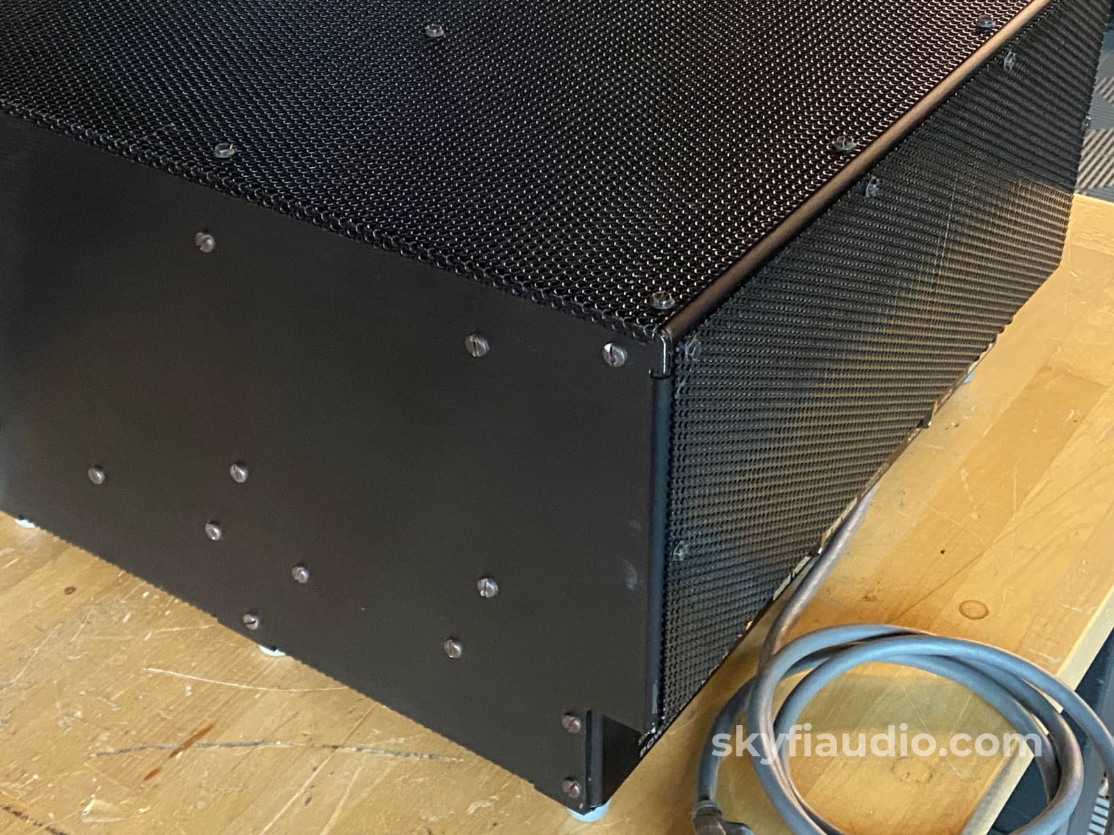 Audio Research D-150 Vintage Tube Amplifier- Uber Rare - Serviced Amplifier