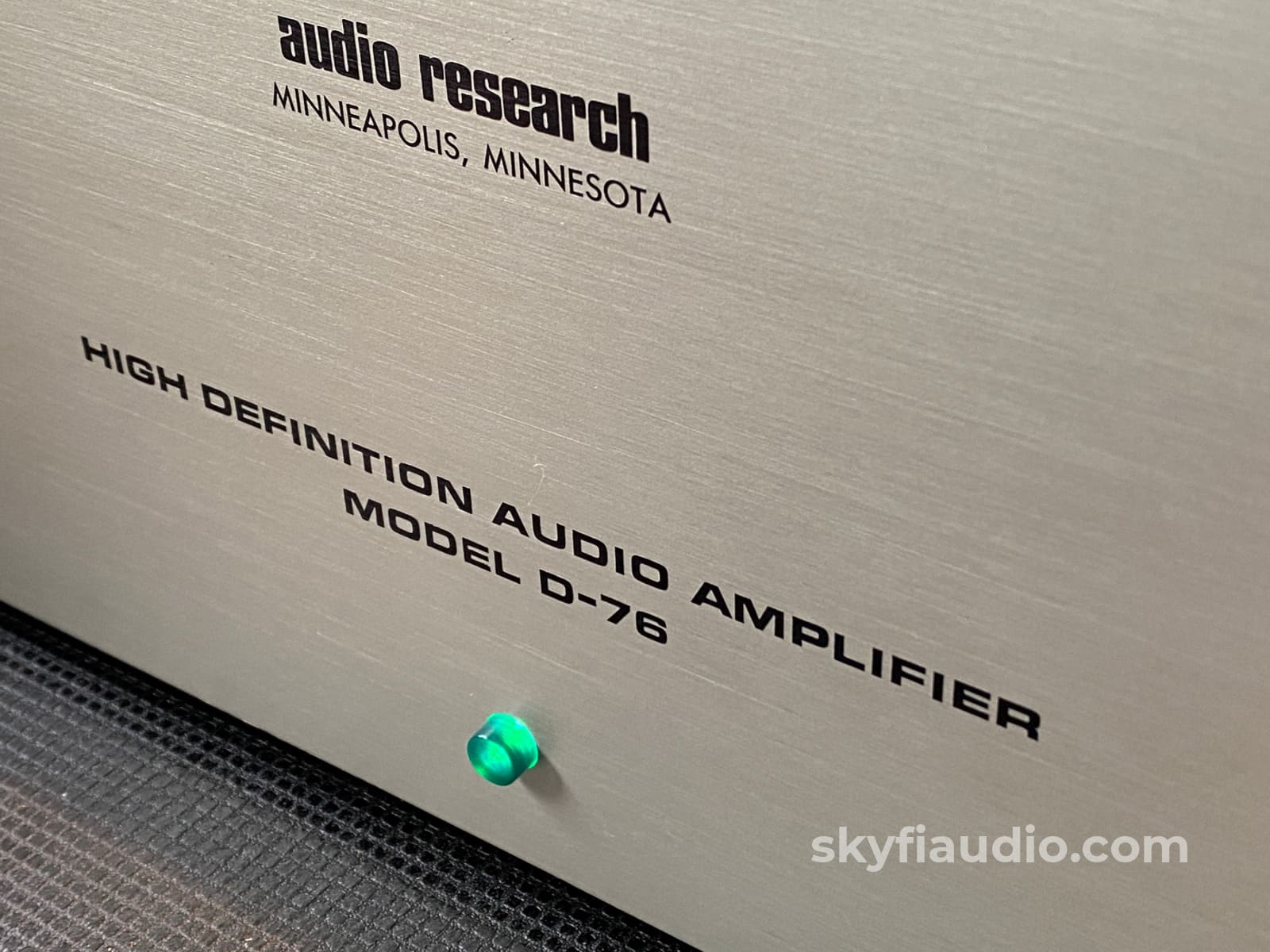 Audio Research D-76 Vintage All-Tube Amplifier