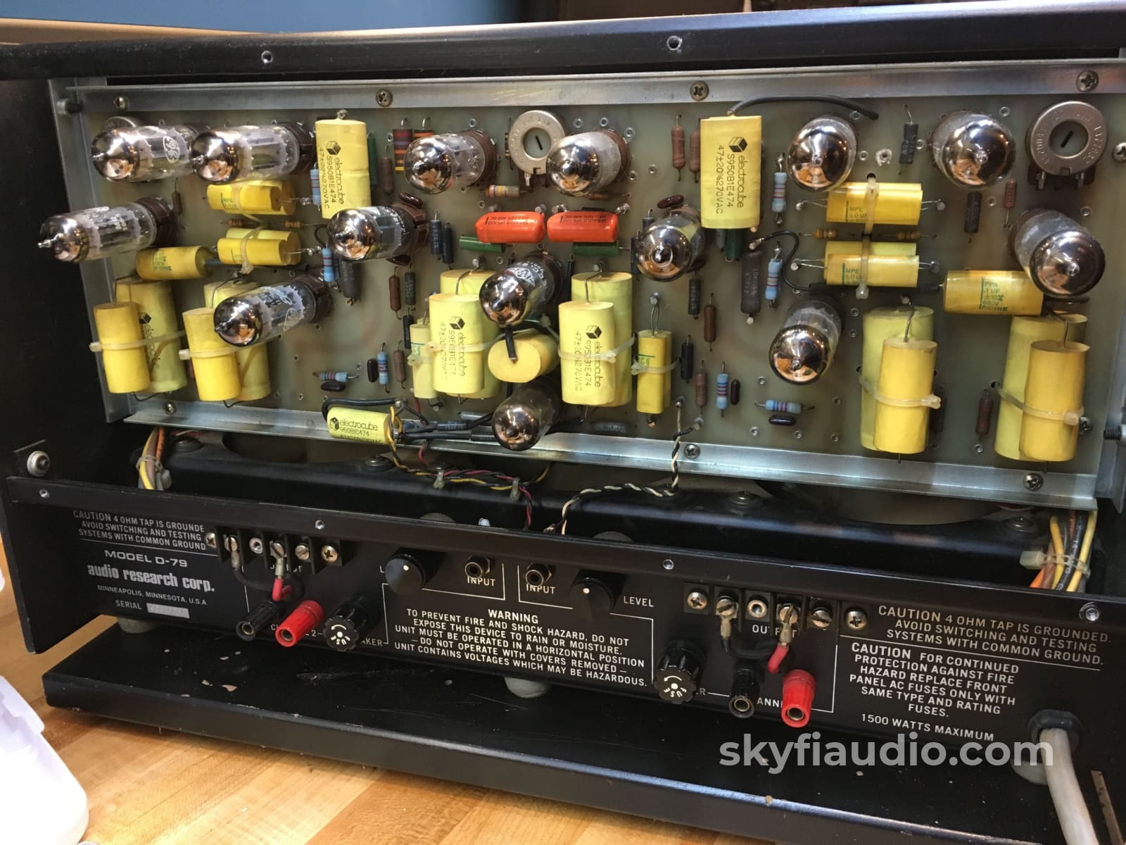 Audio Research D-79 Tube Amplifier