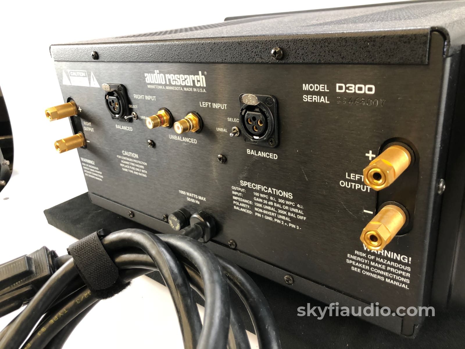 Audio Research D300 Solid State Amplifier - 160W