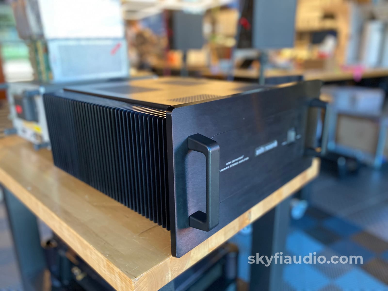 Audio Research D400 Mkii Solid State Amplifier Usa Made