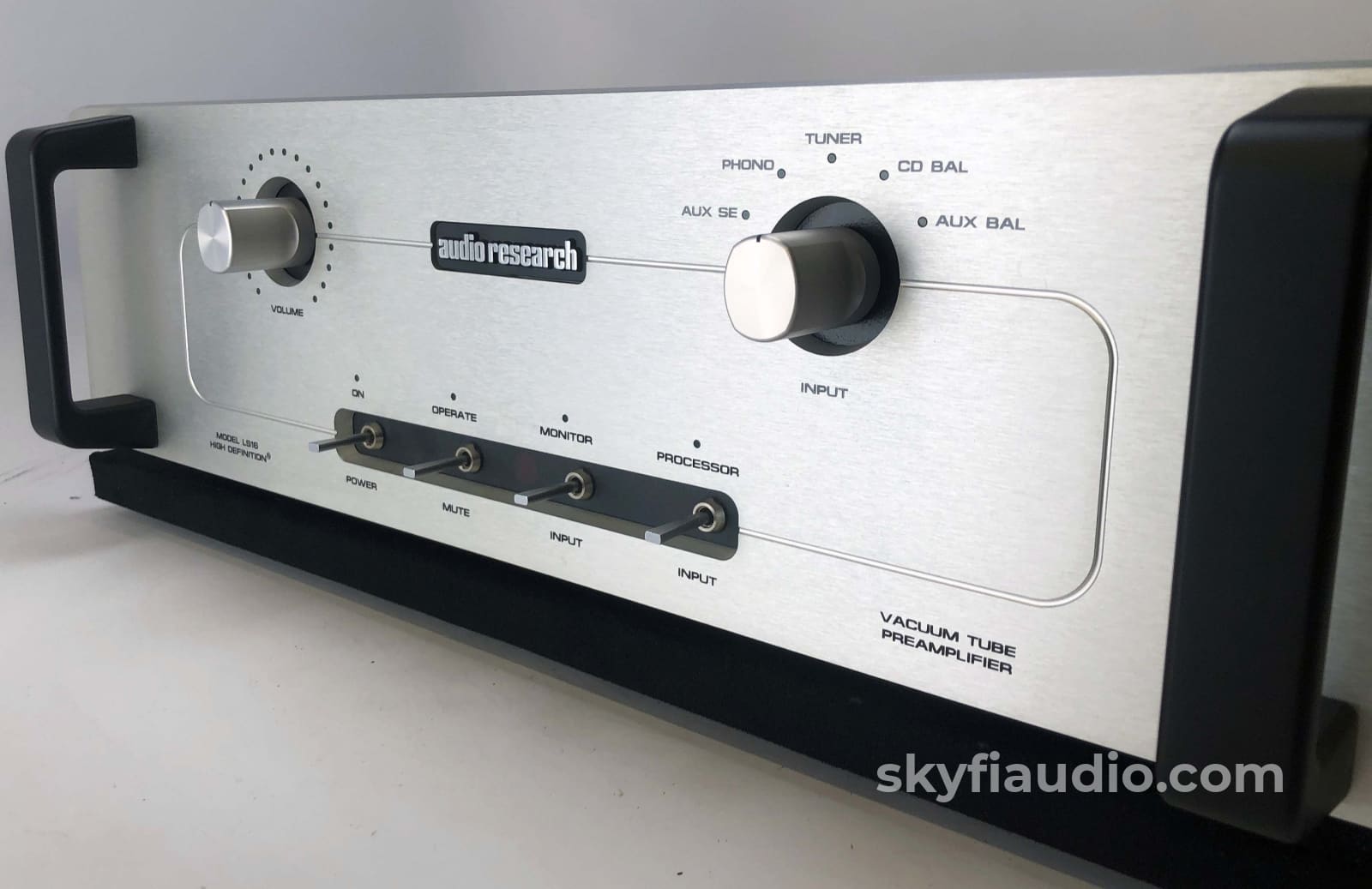 Audio Research Ls16 Tube Preamplifier - Rare 220V Version