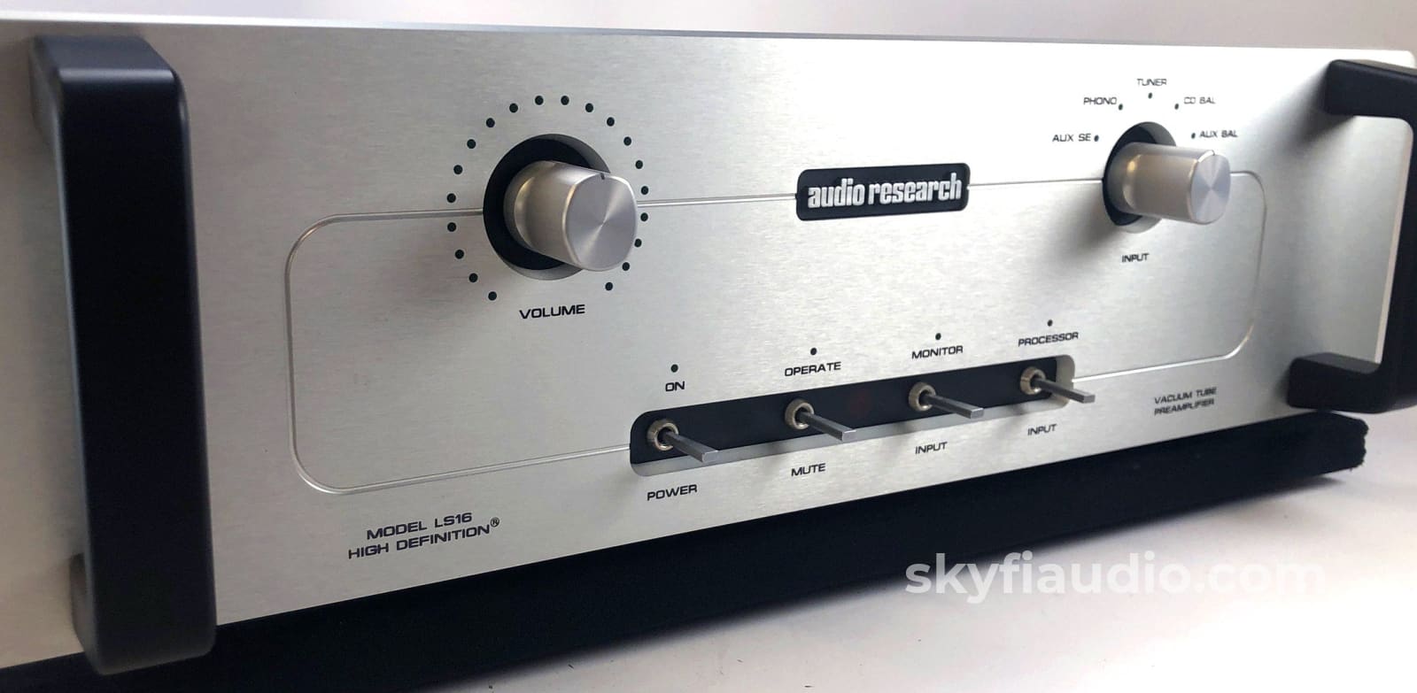 Audio Research Ls16 Tube Preamplifier - Rare 220V Version