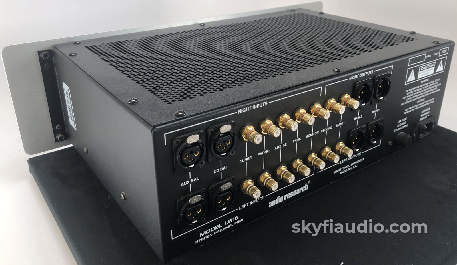 Audio Research Ls16 Tube Preamplifier - Rare 220V Version