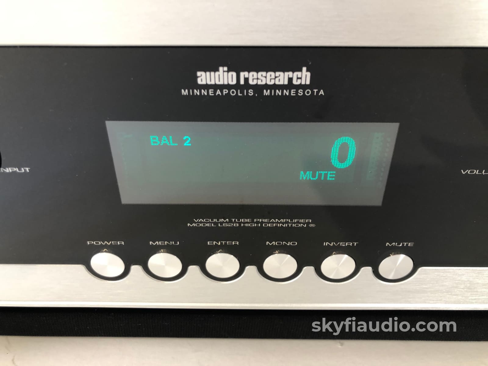 Audio Research Ls28 Tube Preamp - Like New And Still Under Warranty Preamplifier