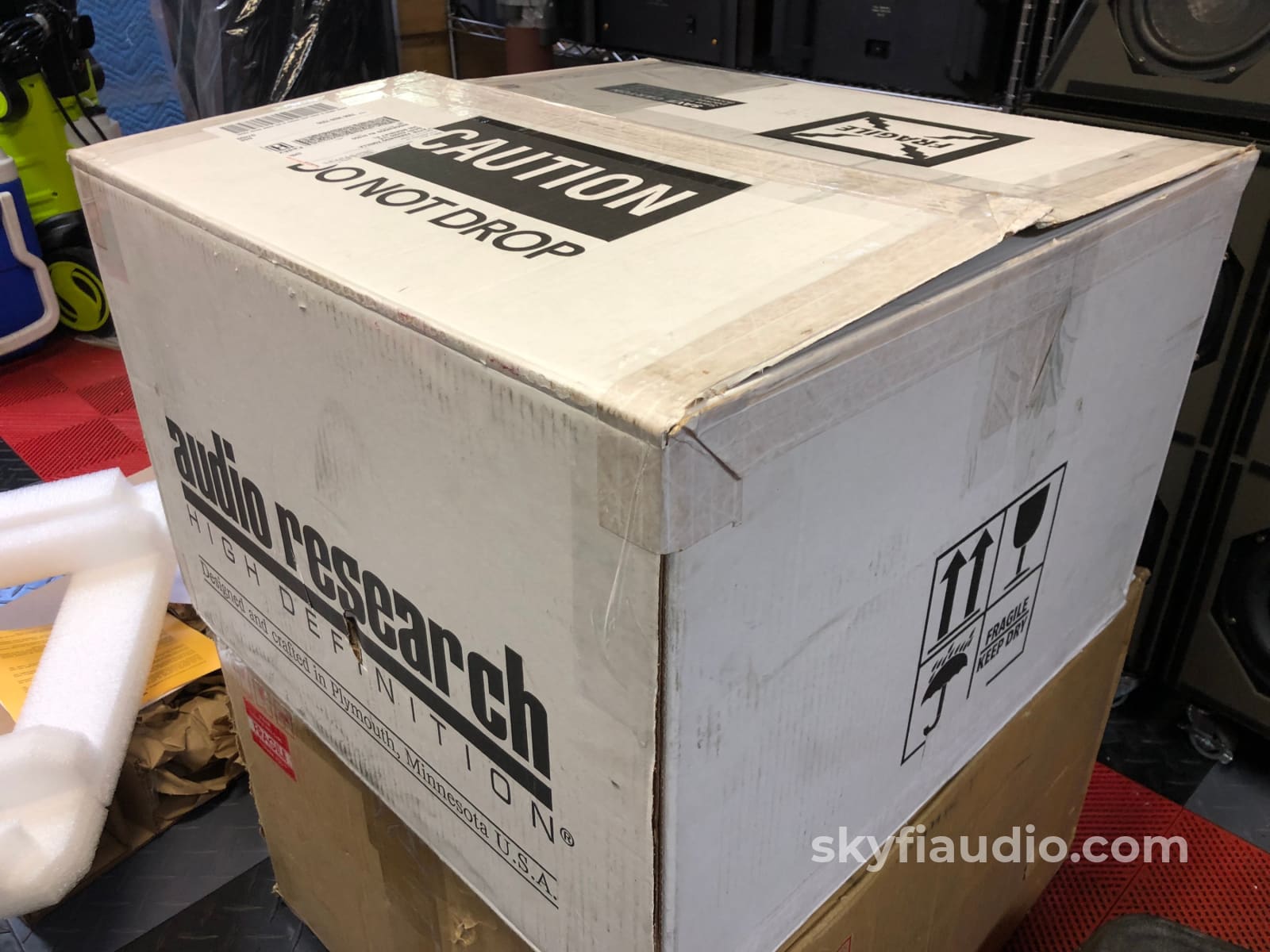 Audio Research Ls28 Tube Preamp - Like New And Still Under Warranty Preamplifier