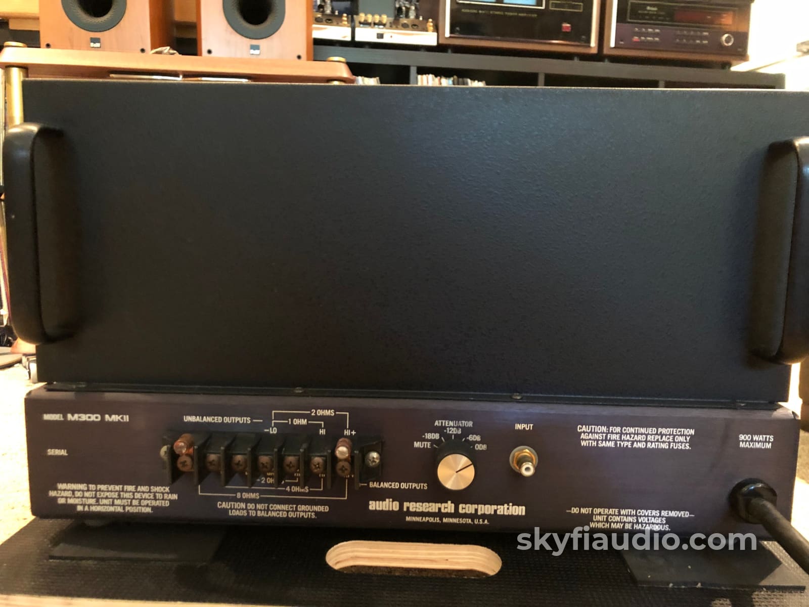 Audio Research M300 Tube Monoblock Amplifiers - 300W! Amplifier
