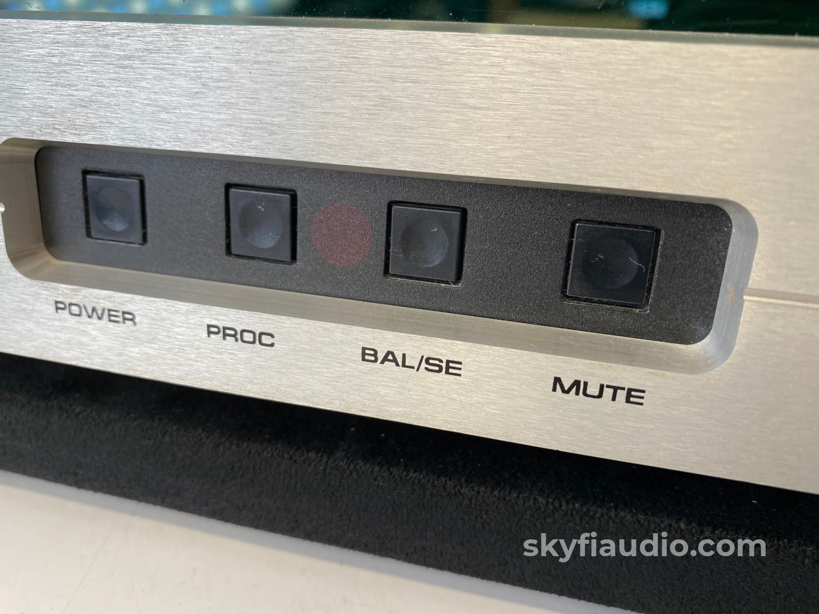 Audio Research Reference 3 - Ref3 All Tube Line Preamplifier