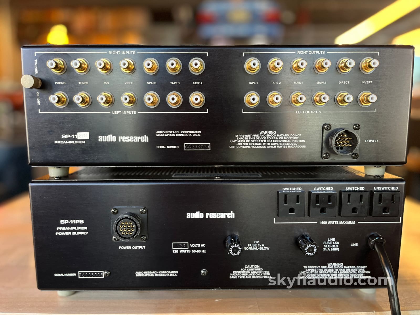 Audio Research SP 11 MKII Vintage Hybrid Preamp Serviced Preamplifier