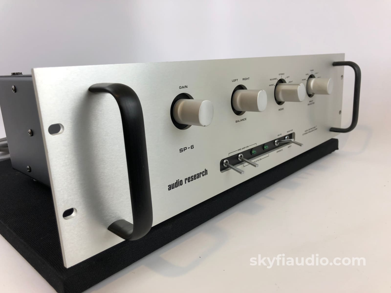 Audio Research Sp-6B All Tube Preamp With Phono Stage - With Original Box Preamplifier