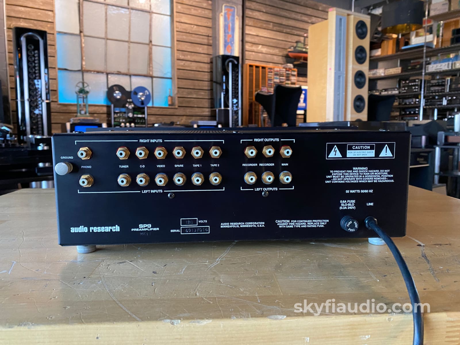 Audio Research Sp9 Mkii Tube /Solid State Hybrid Preamp With Phono Input Preamplifier