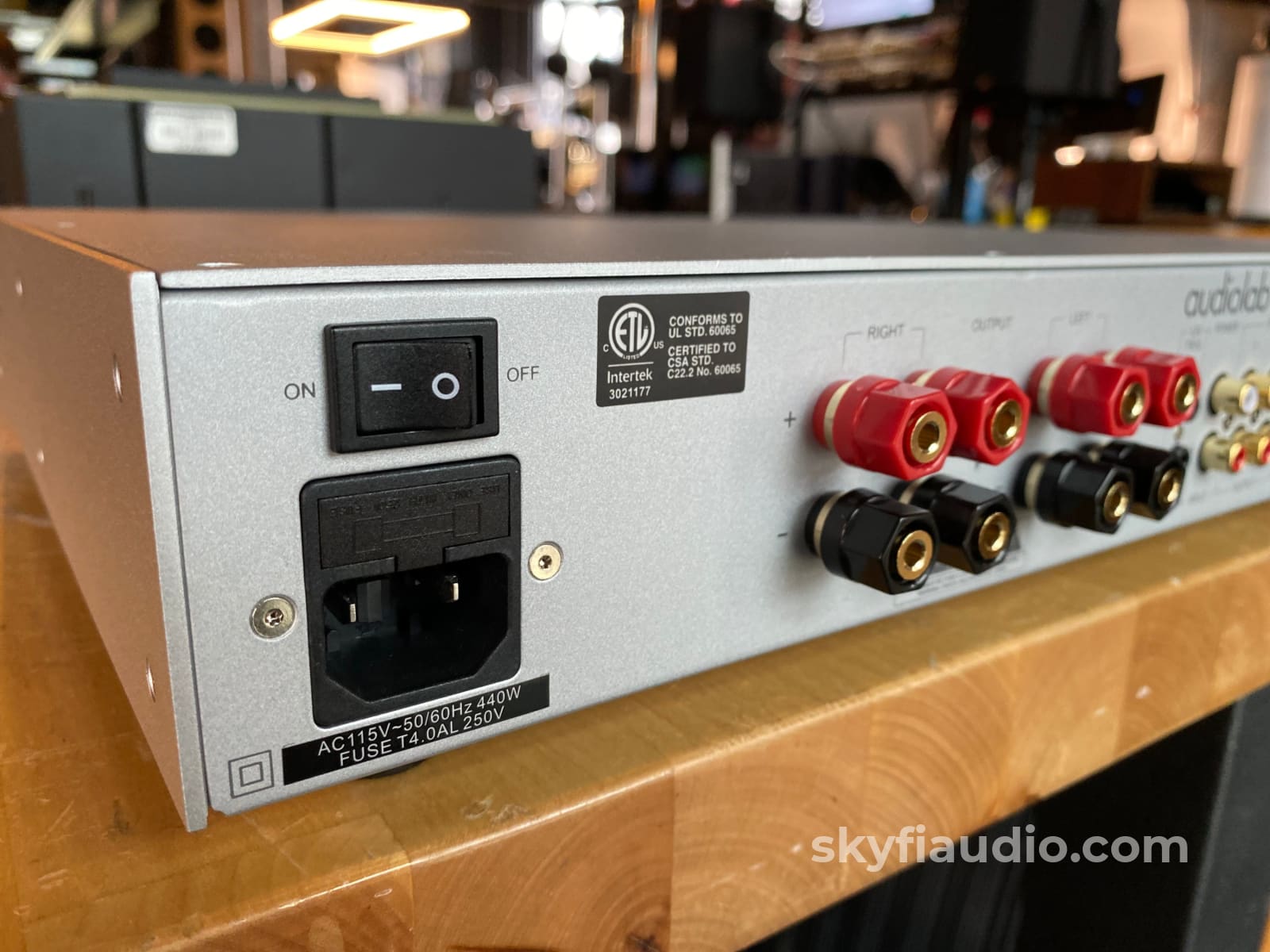 Audiolab 8300A Integrated Amplifier W/Phono