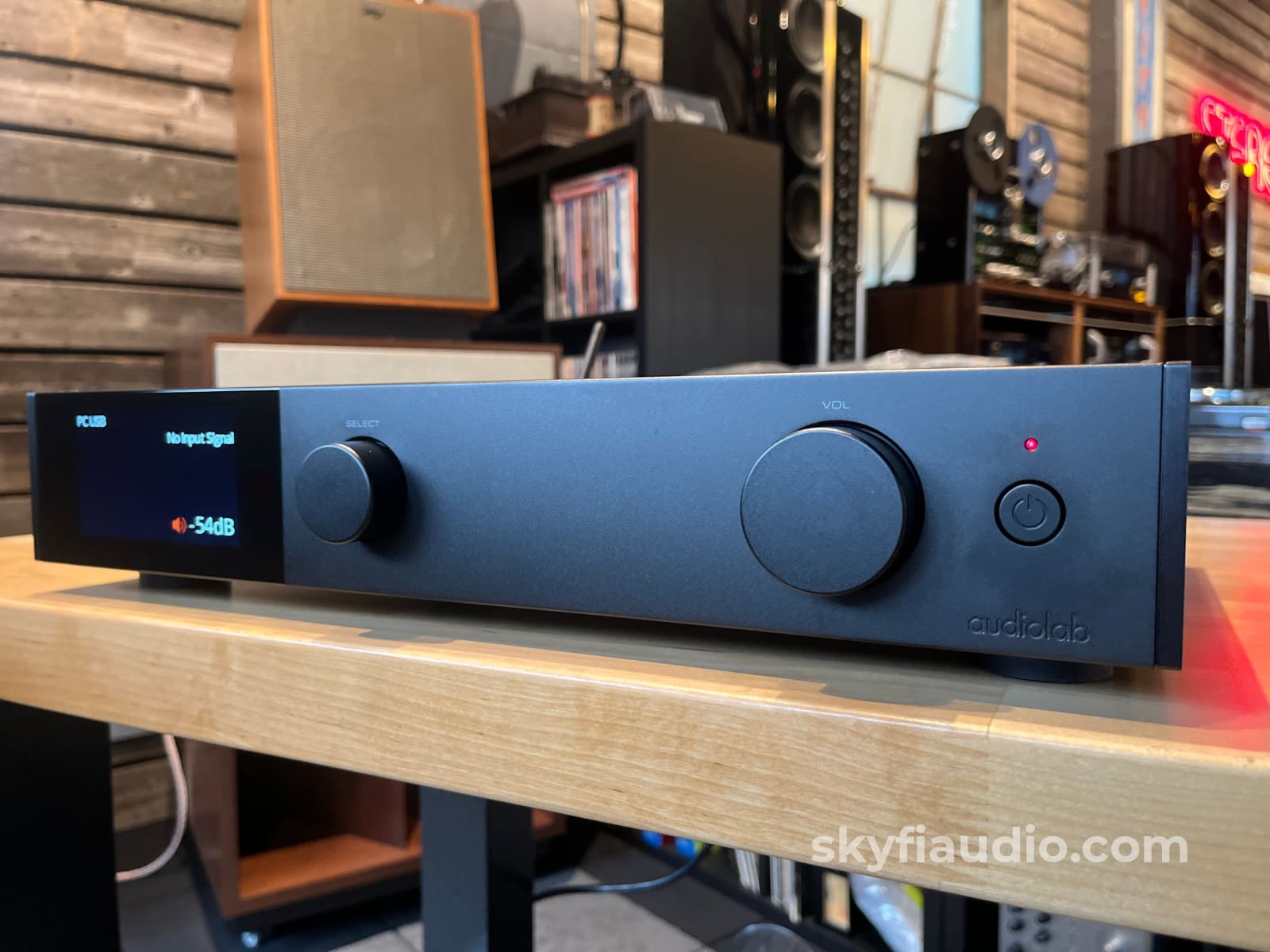 Audiolab 9000N Digital Music Streamer -W/ Latest Firmware - CD + Digital