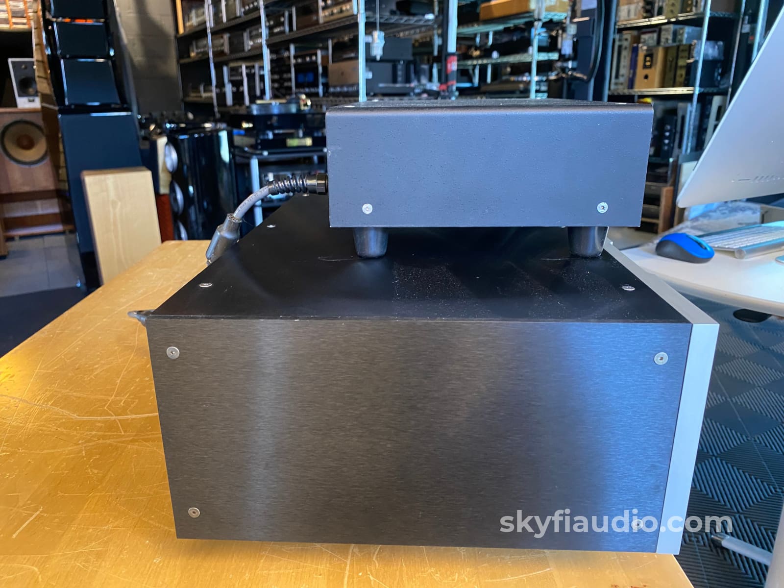 Ayre K1 Preamp With Phono Power Supply And Remote (220V Version) Rec0T1O0Myntes6Nd