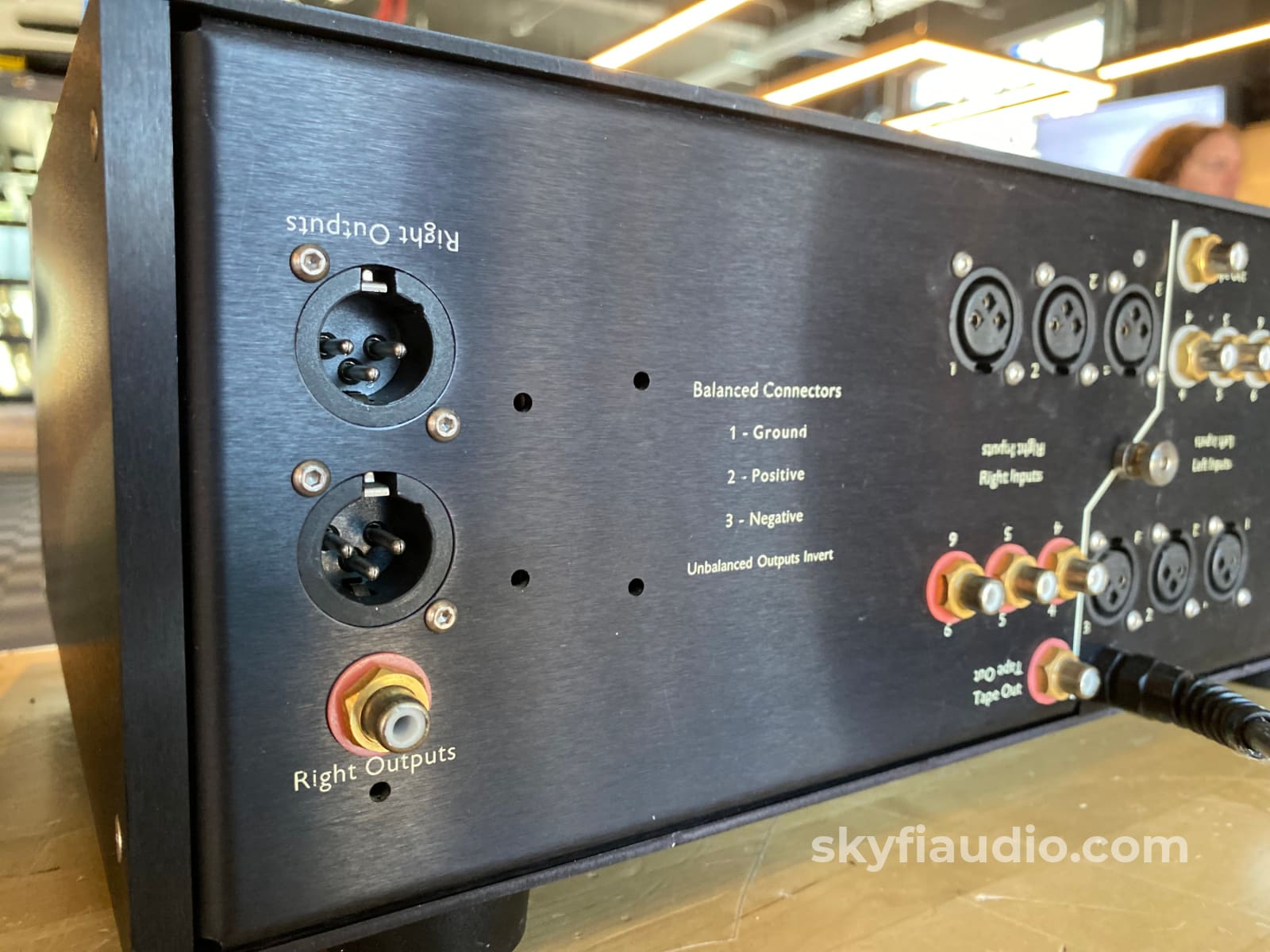 Ayre K1 Preamp With Phono Power Supply And Remote (220V Version) Rec0T1O0Myntes6Nd