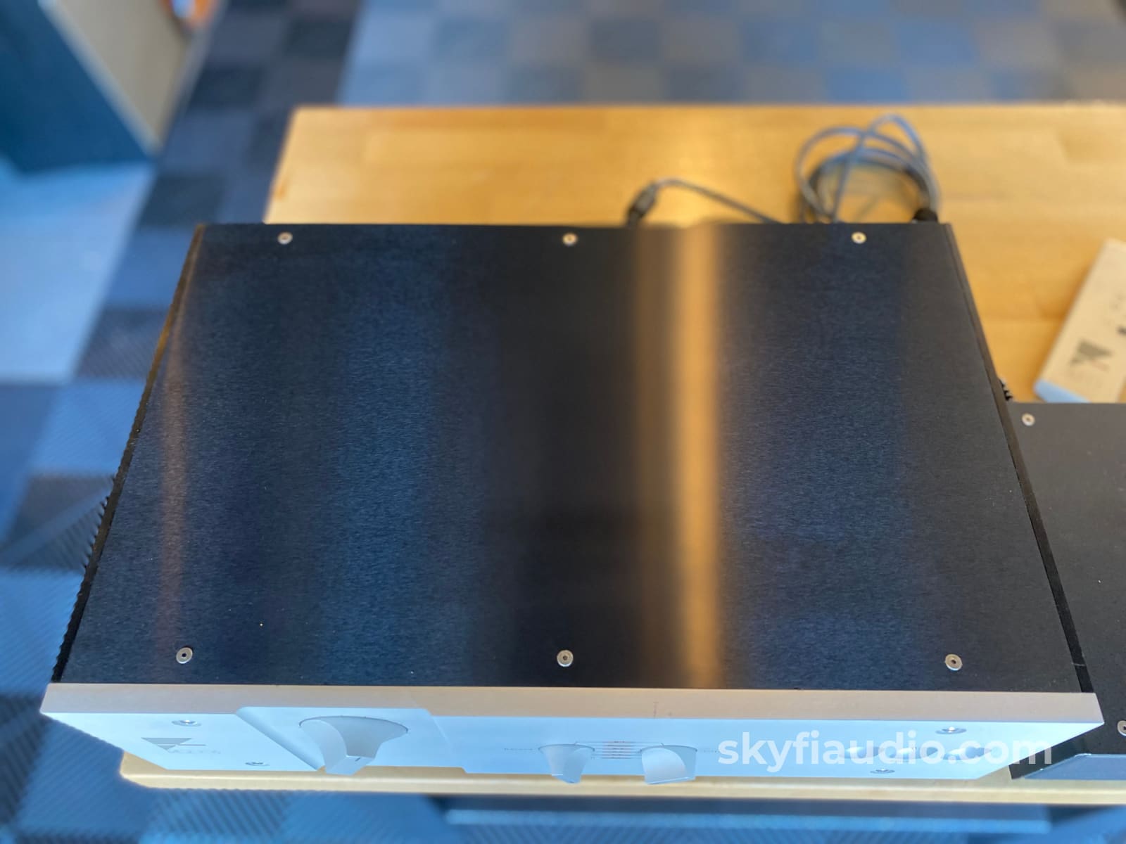 Ayre K1 Preamp With Phono Power Supply And Remote (220V Version) Rec0T1O0Myntes6Nd