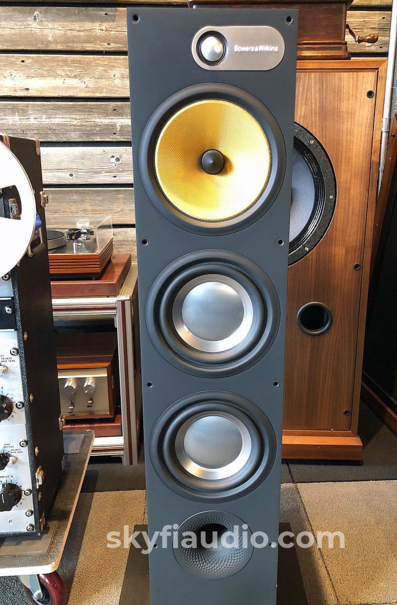 B&W (Bowers and Wilkins) 600 Series - 683 Floorstanding Three-Way Spea