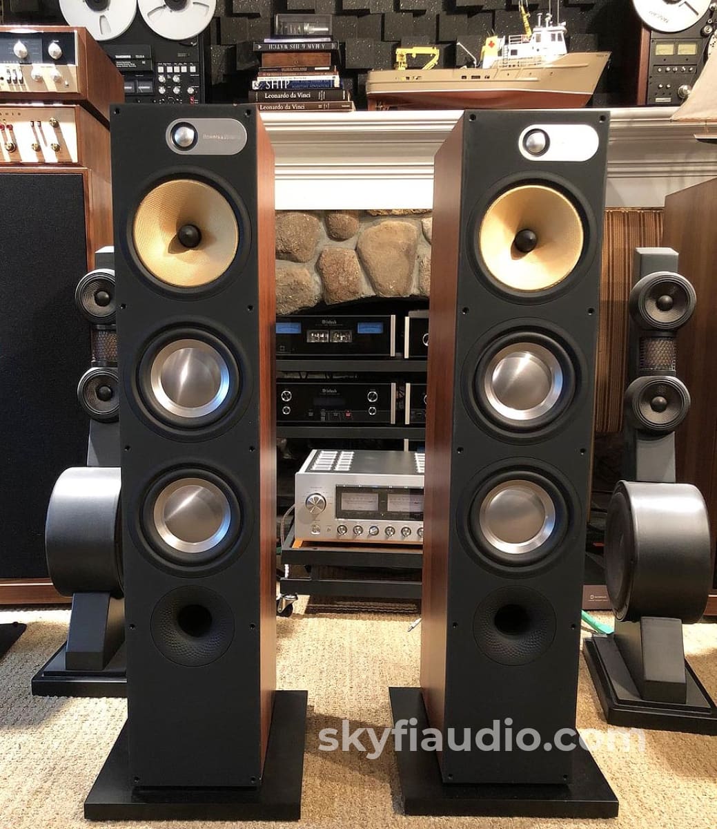 B&W (Bowers And Wilkins) 600 Series - 683 Floorstanding Three-Way Speakers