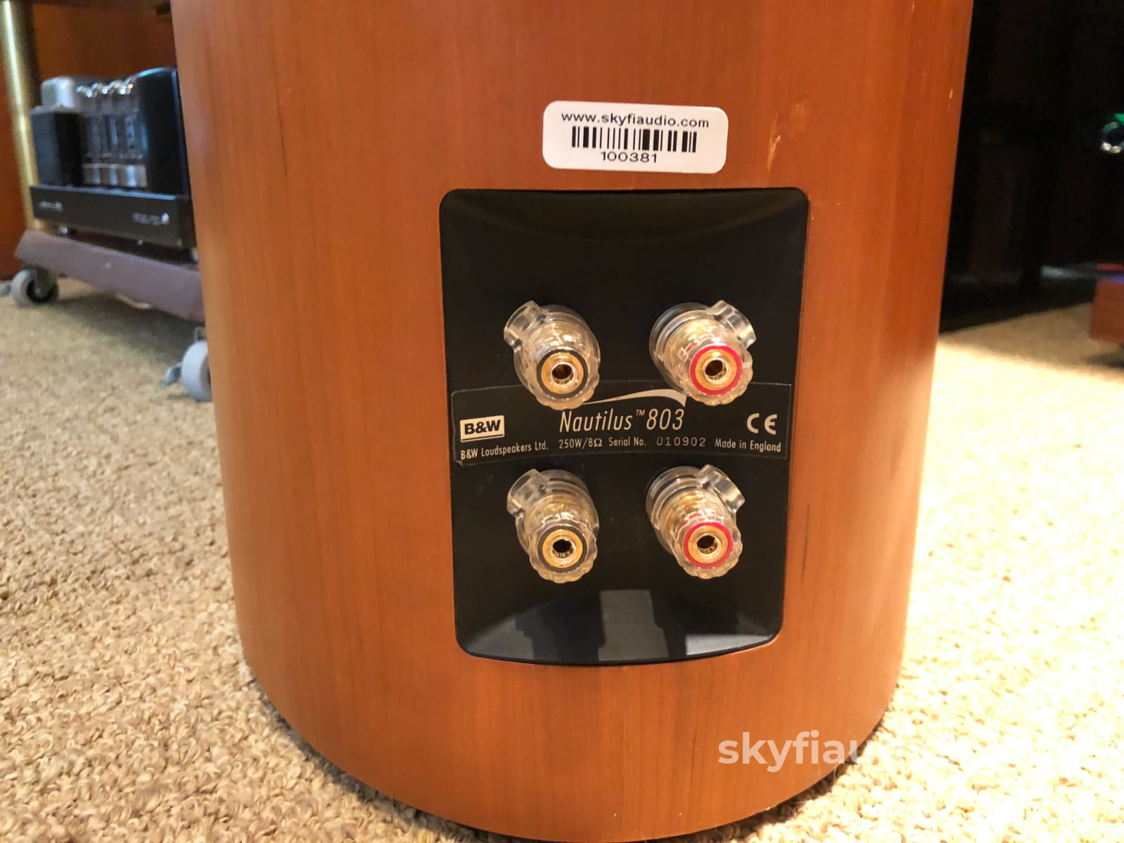 B&W (Bowers And Wilkins) Nautilus 803 Speakers In Cherry