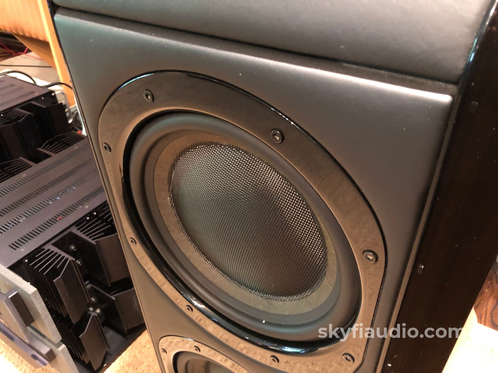 B&W (Bowers And Wilkins) Signature 800 Speakers - Super Rare Limited Edition