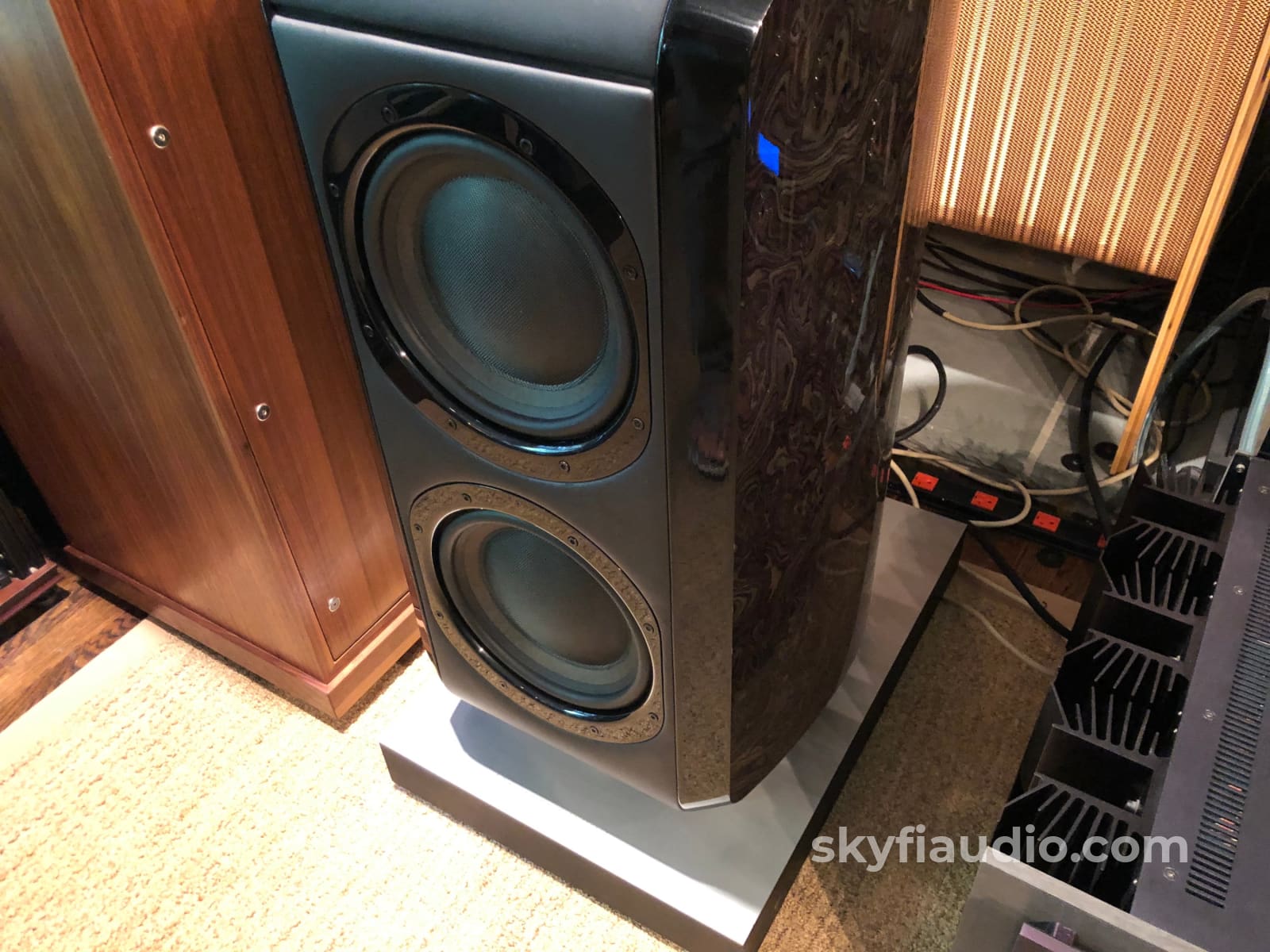 B&W (Bowers And Wilkins) Signature 800 Speakers - Super Rare Limited Edition